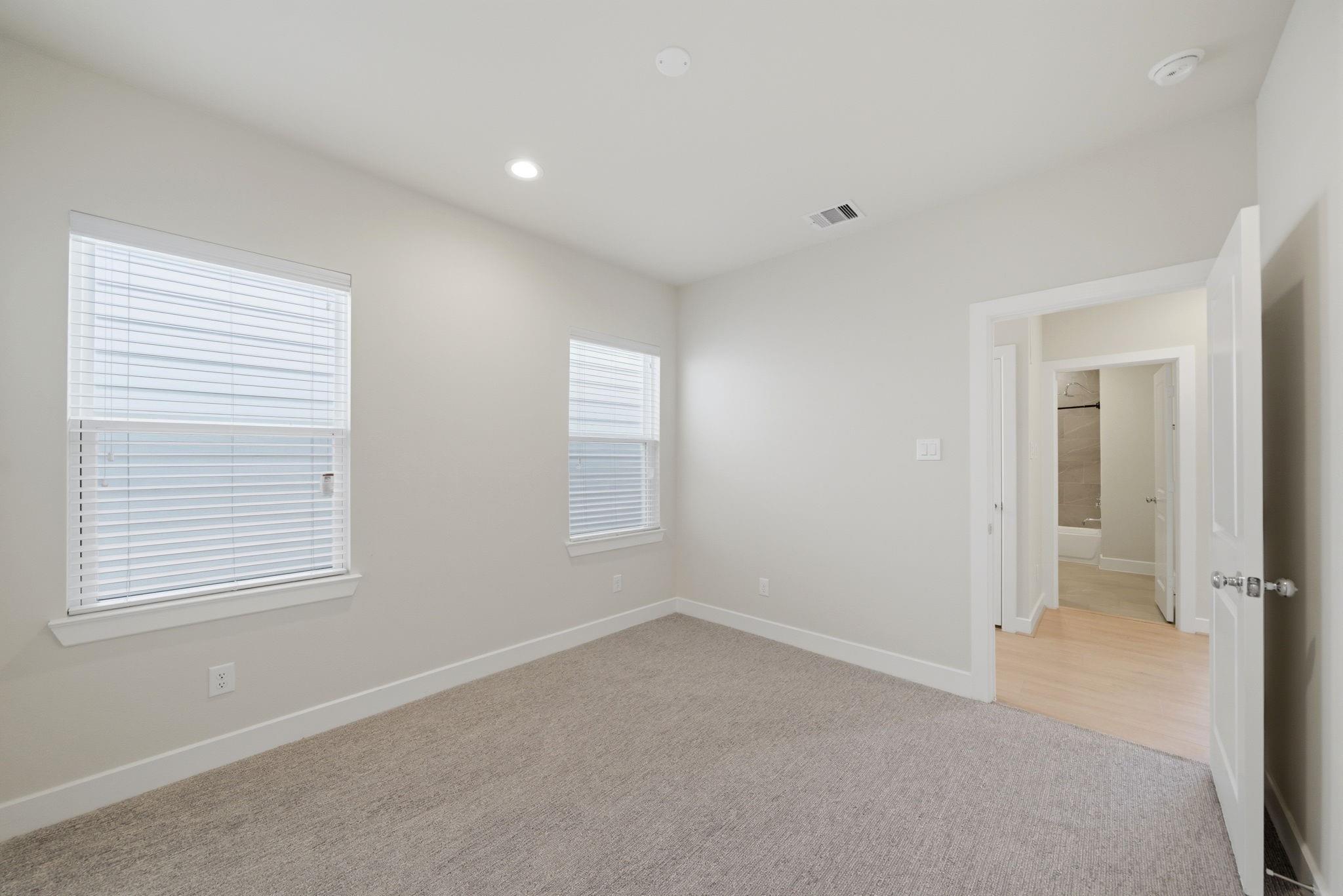 5906 Jasper Jones Way