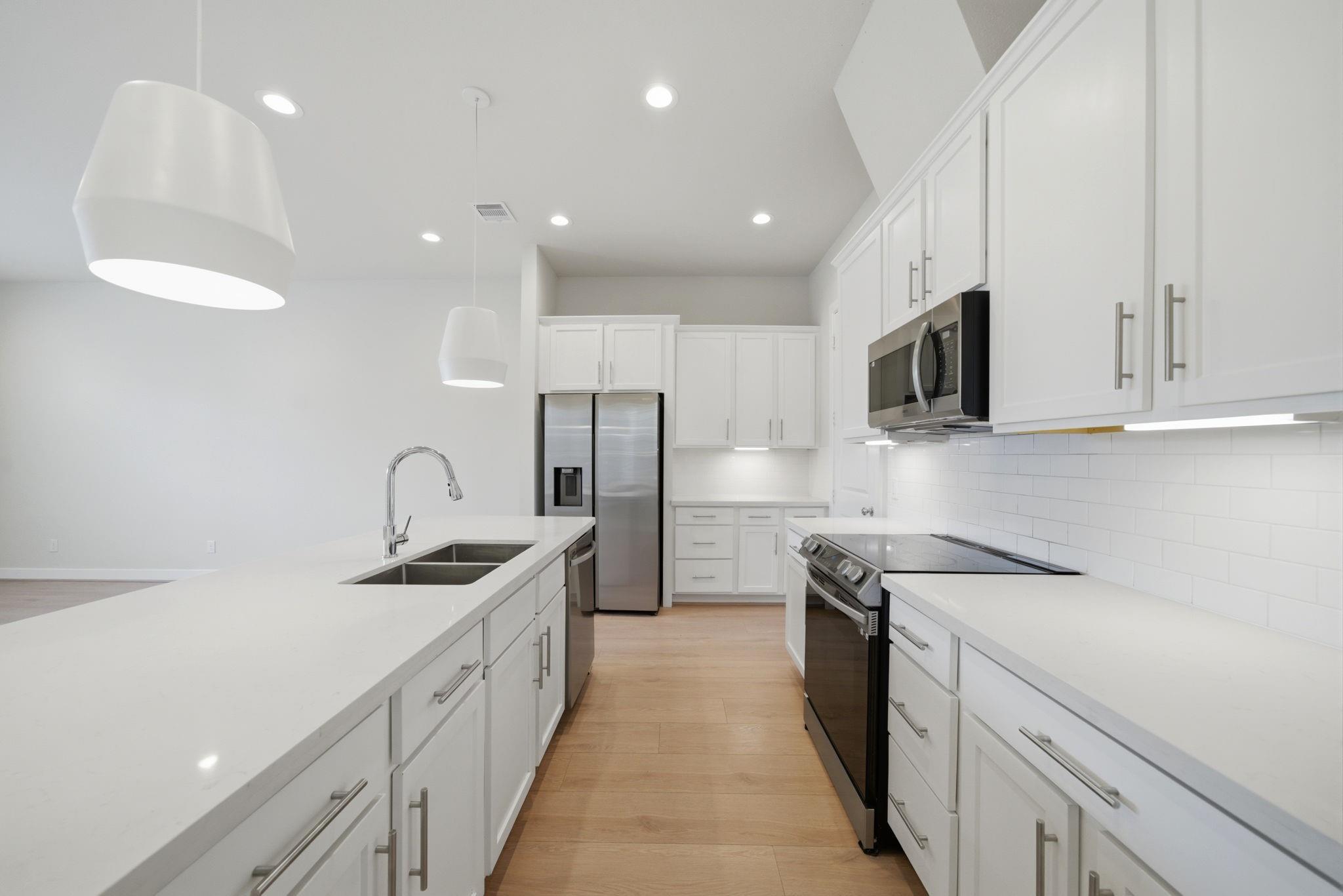 5906 Jasper Jones Way