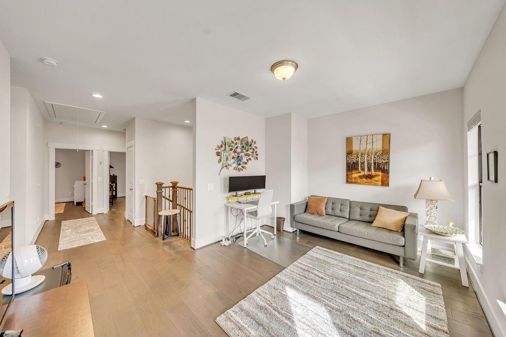 3510 Huntsford Drive