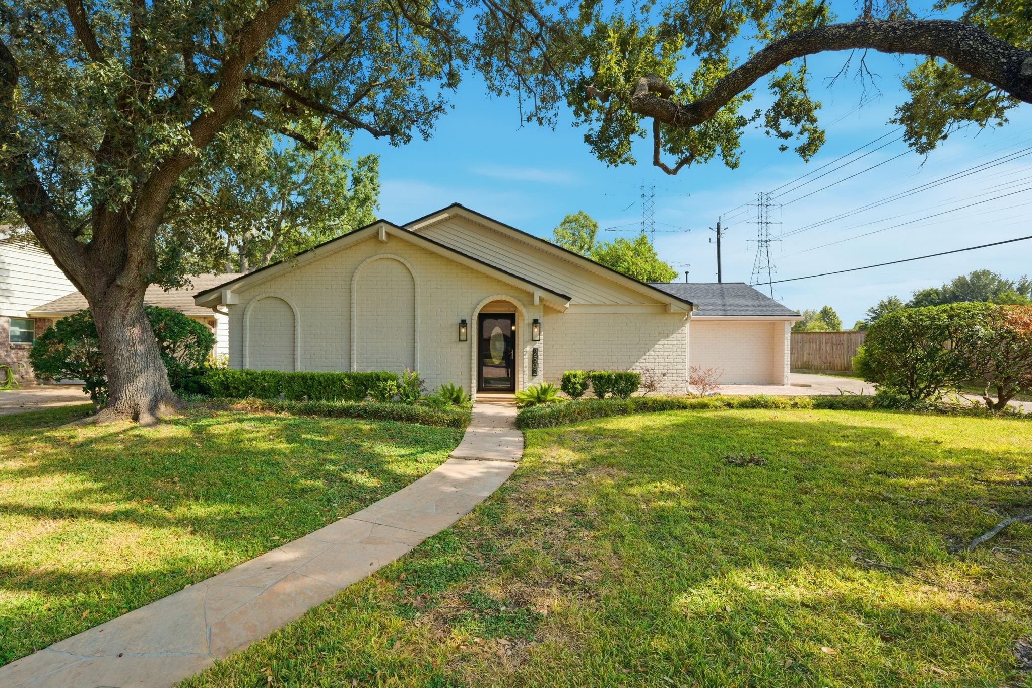 2502 Hollow Hook Road
