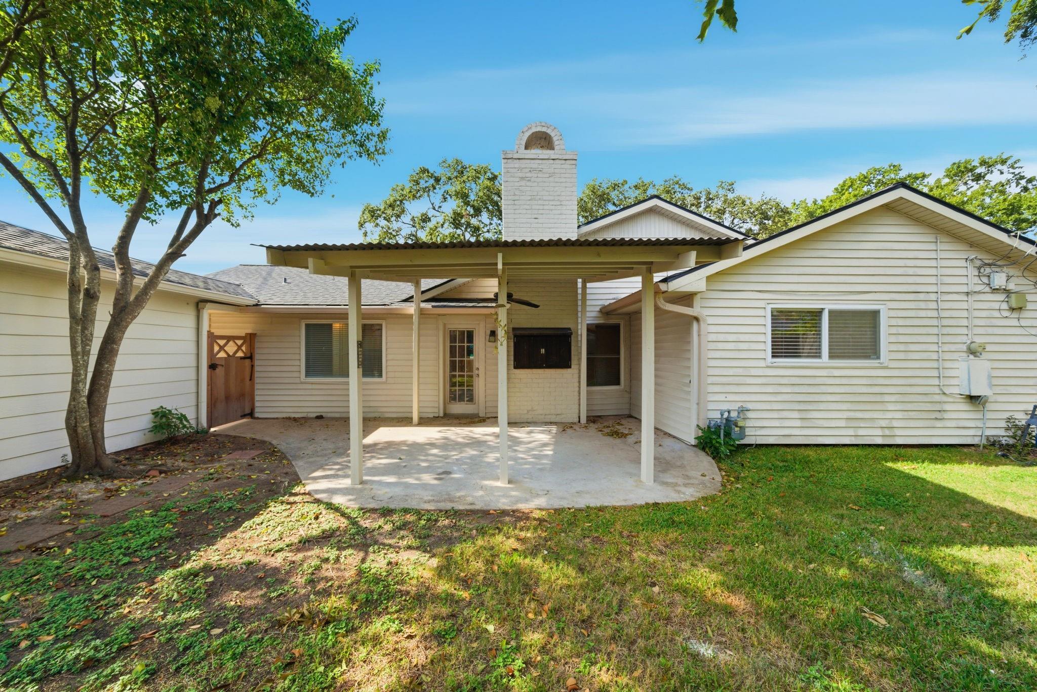2502 Hollow Hook Road