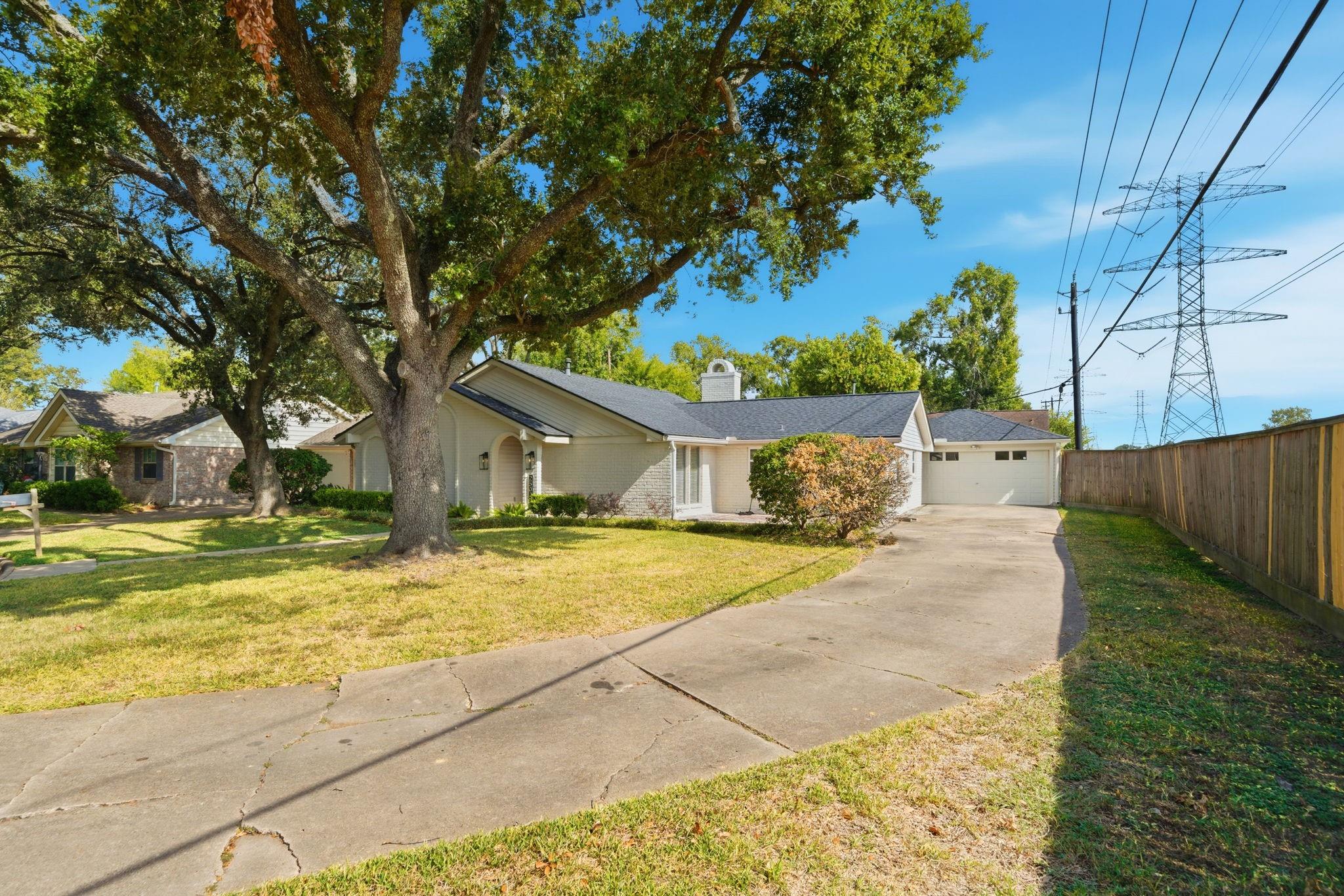2502 Hollow Hook Road