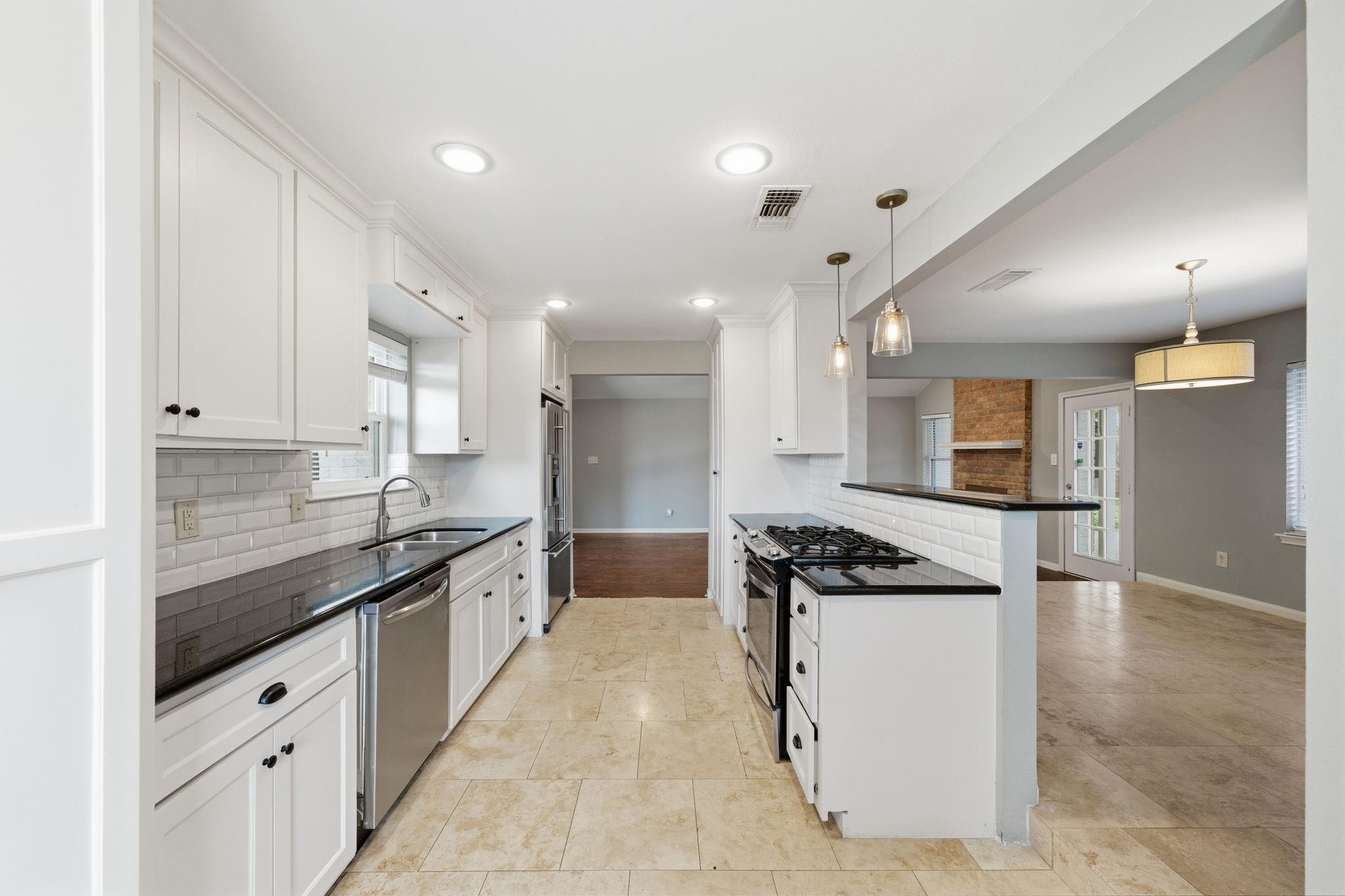2502 Hollow Hook Road