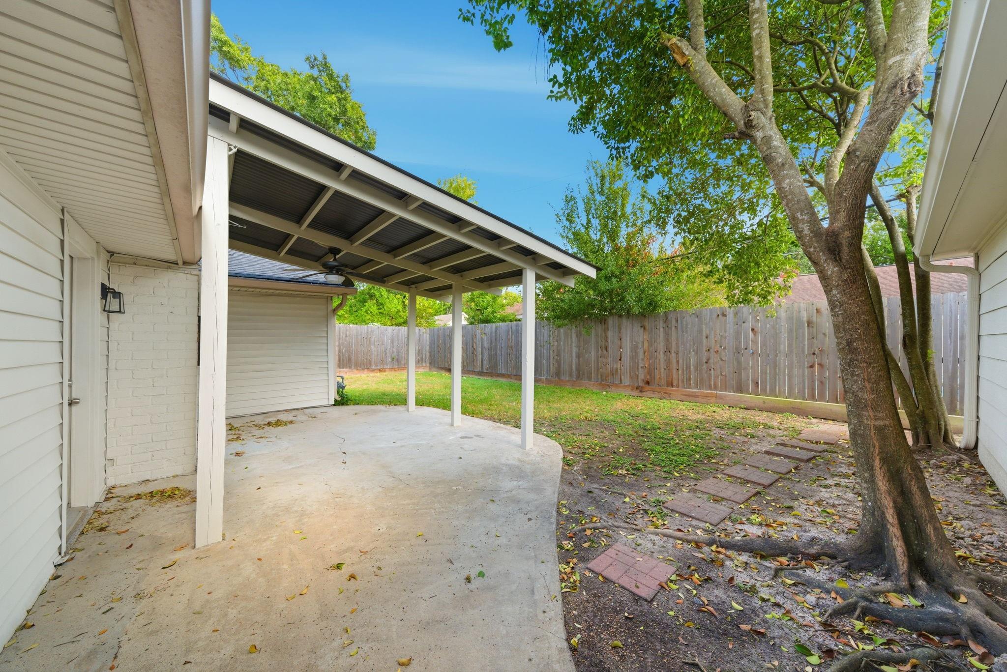 2502 Hollow Hook Road