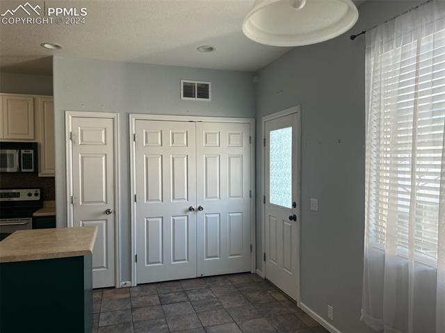 2287 Falkirk Drive