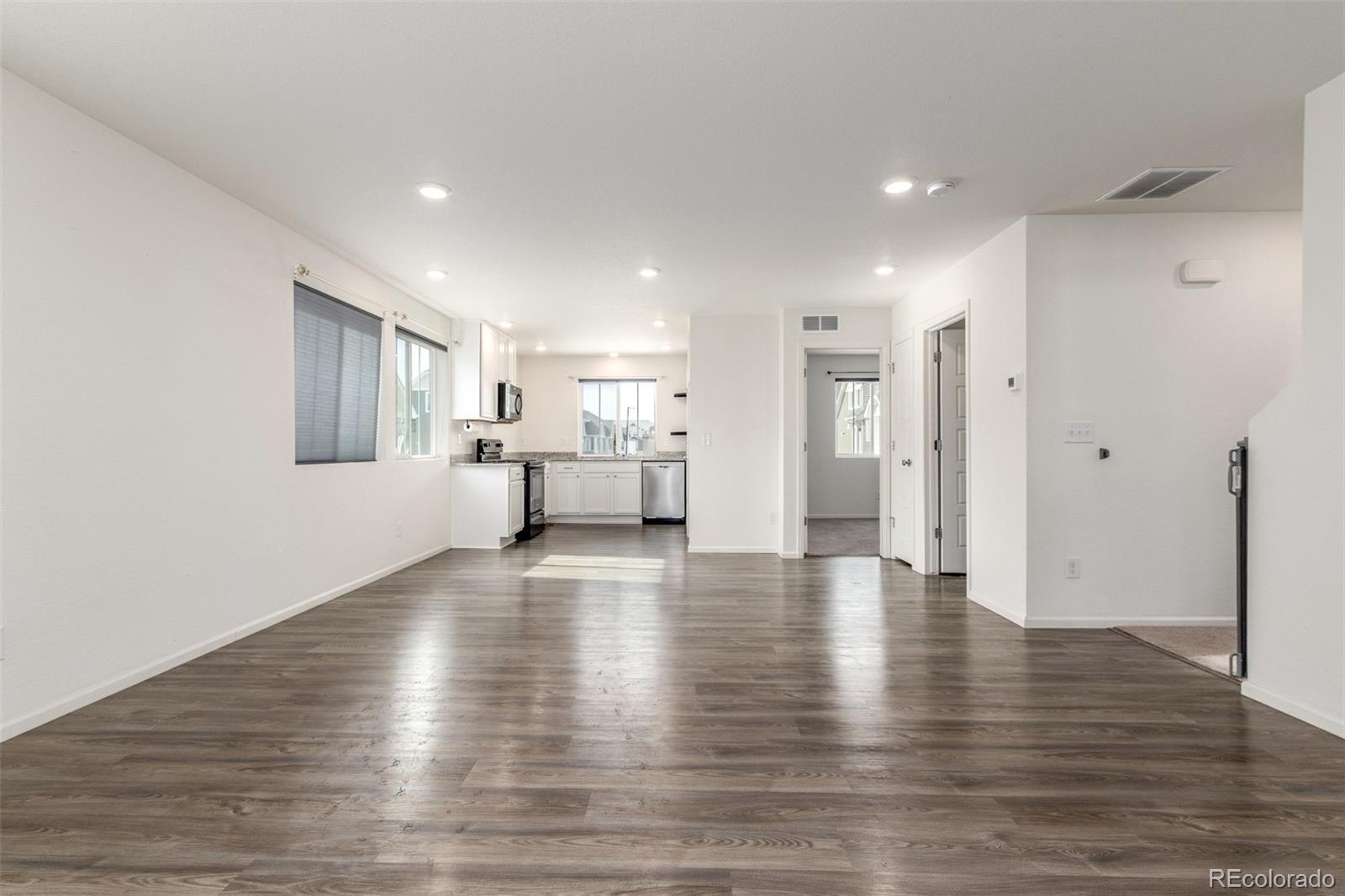 18667 E 54th Place