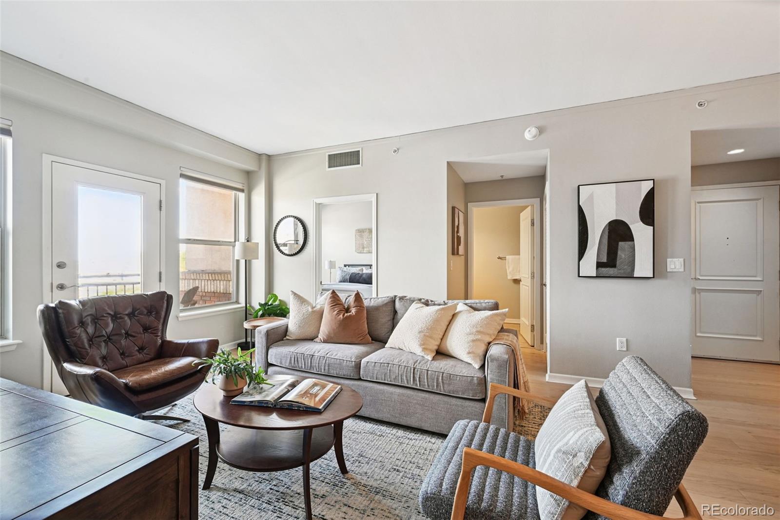 1975 N Grant Street Unit: 404
