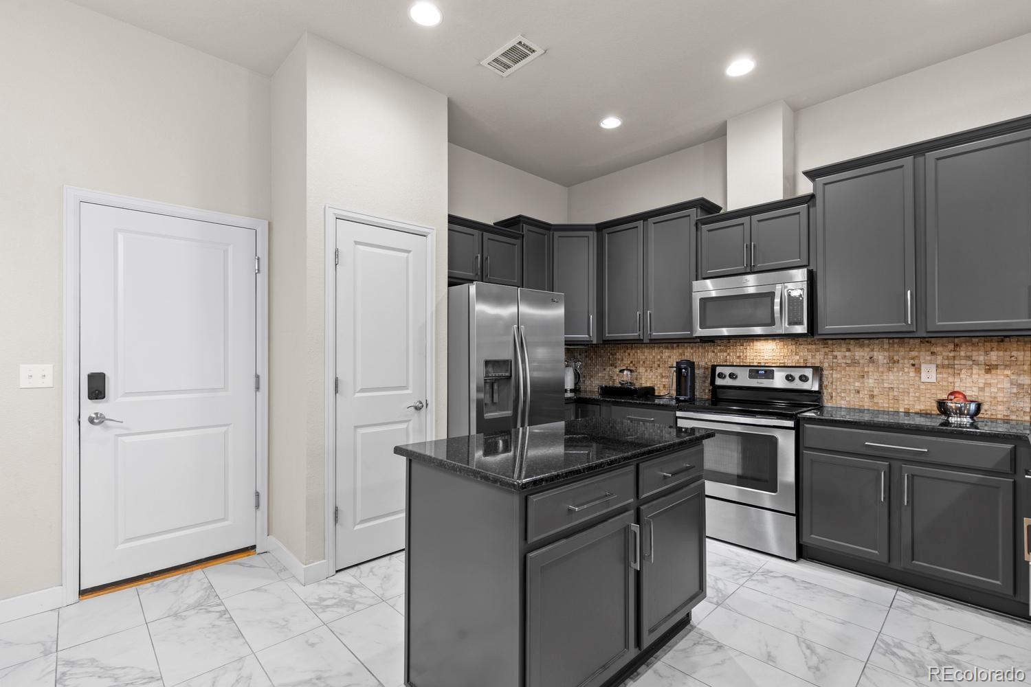 2344 Central Park Boulevard