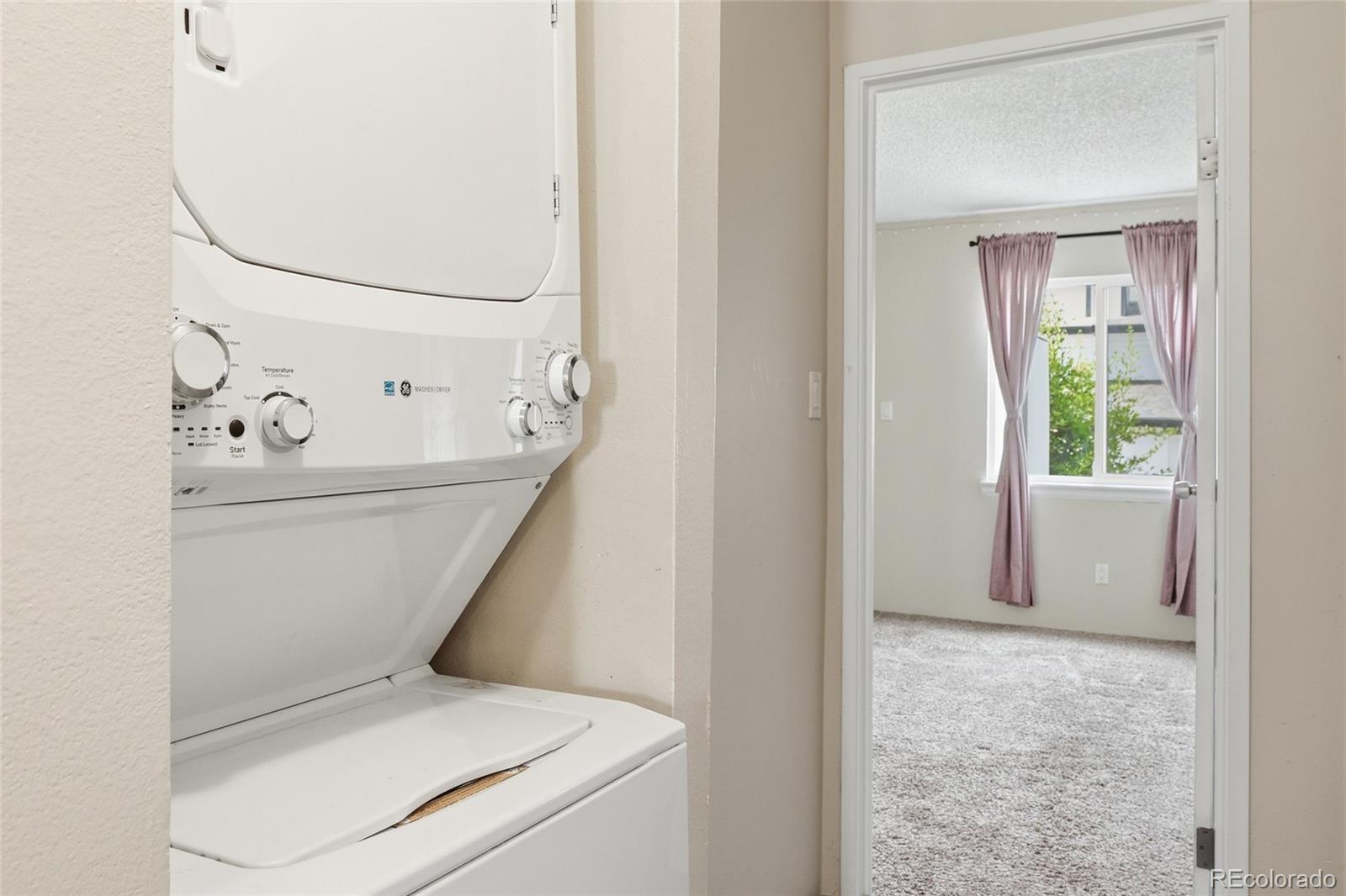 532 Oakwood Drive Unit: D105