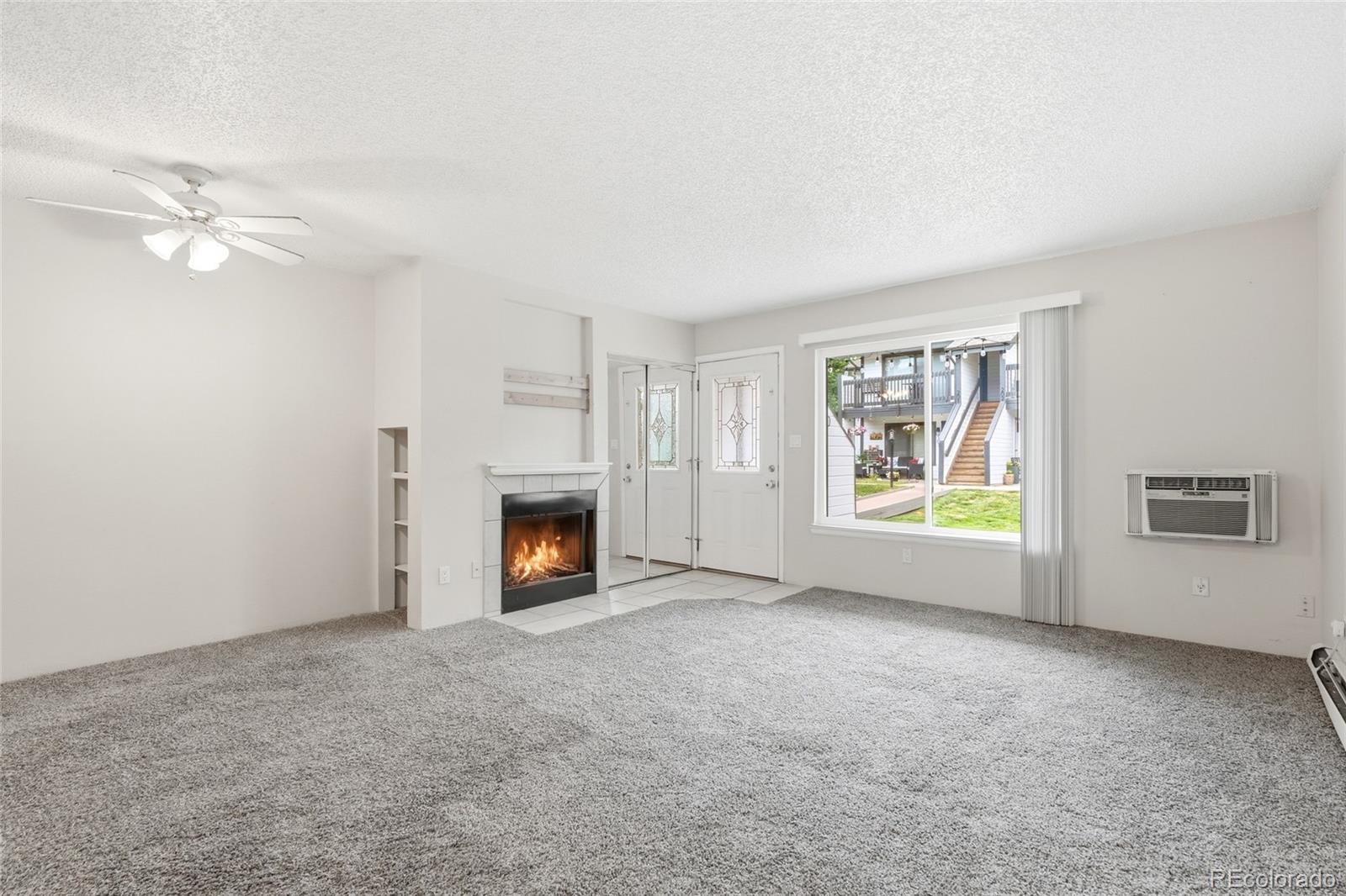 532 Oakwood Drive Unit: D105