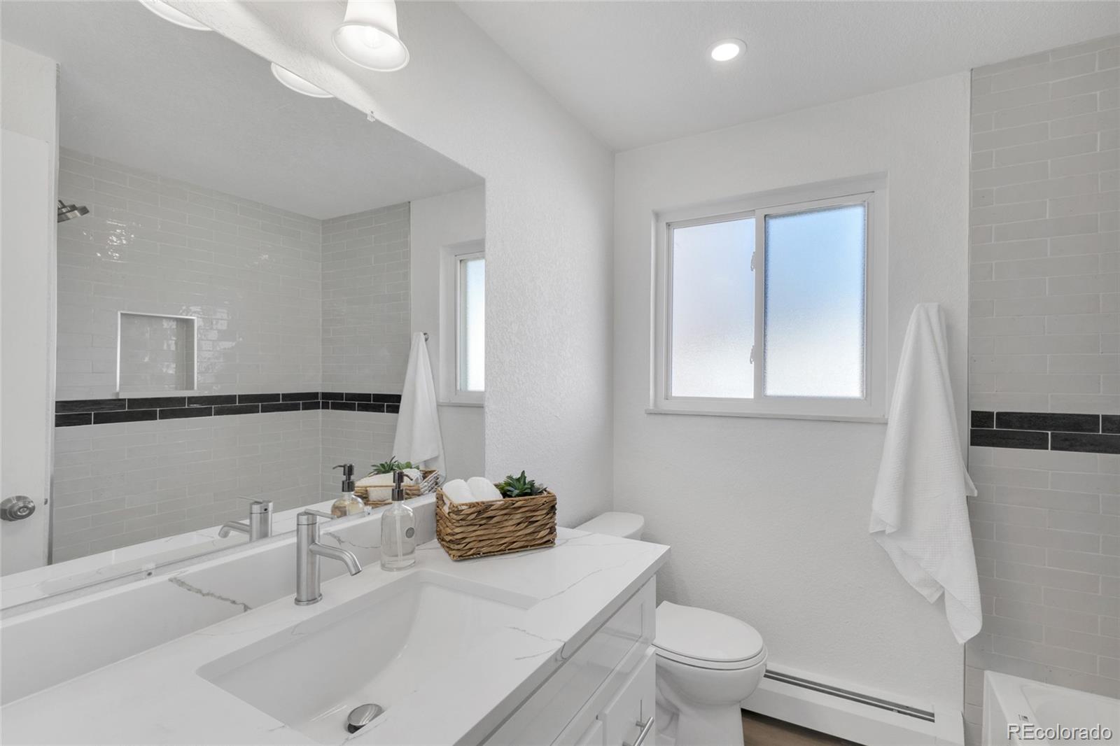835 S 9th Avenue