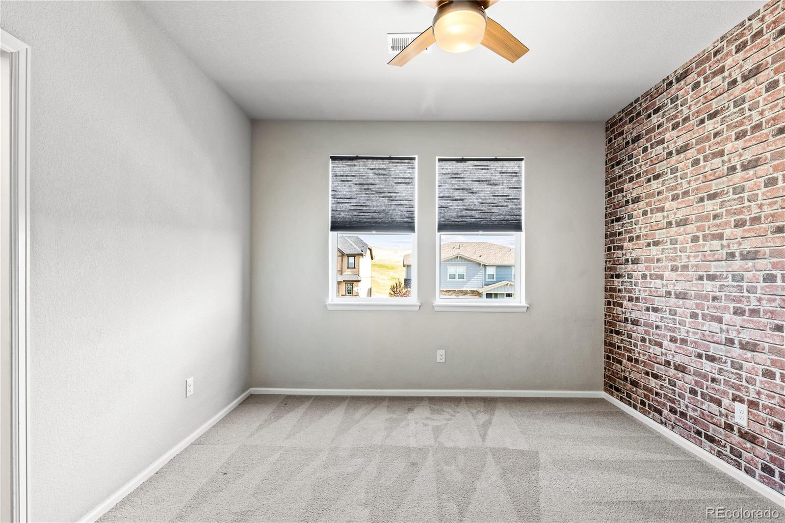 17690 W 95th Place