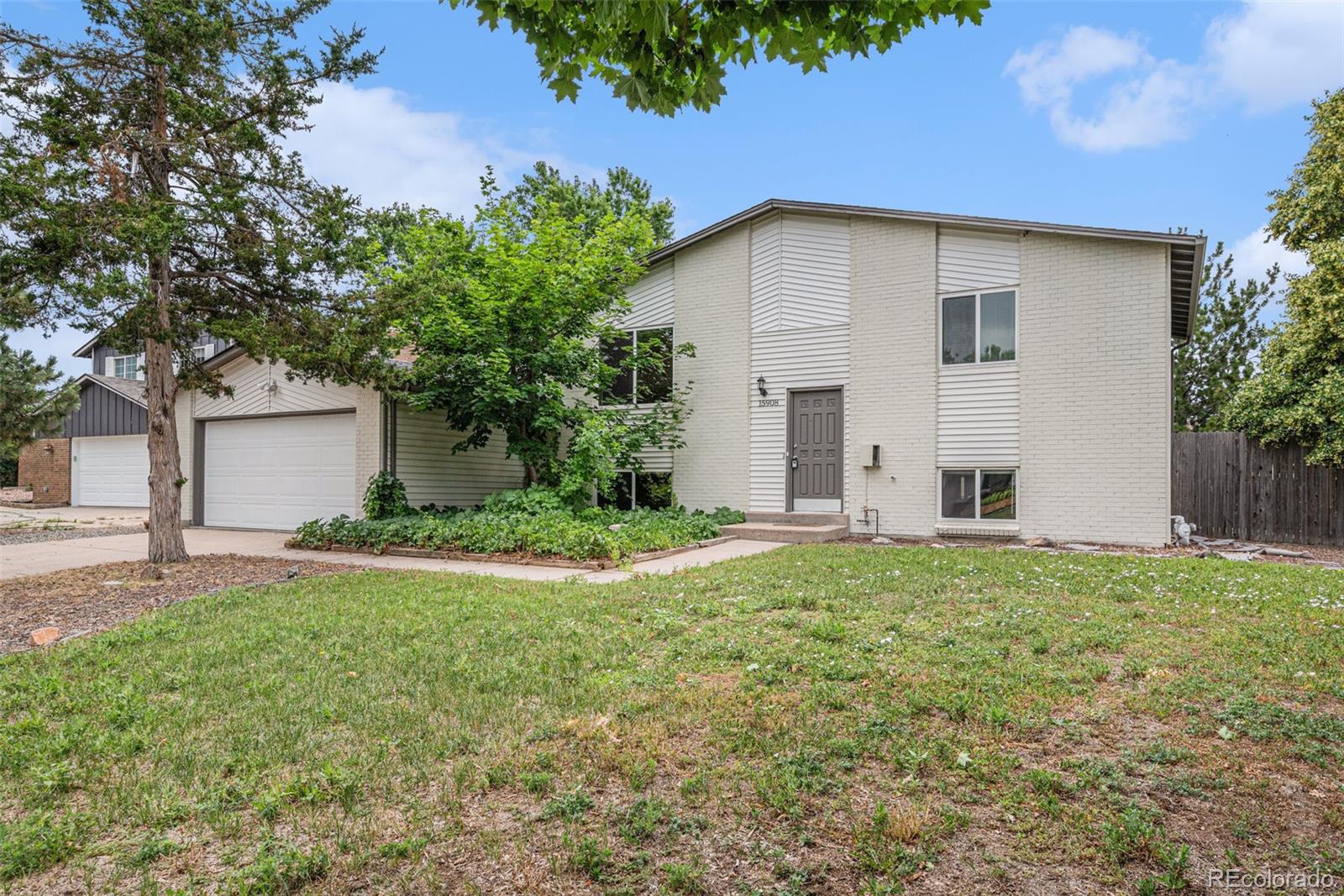 15908 E Flora Place