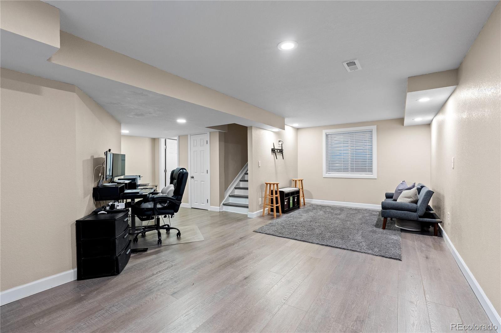 9835 Sydney Lane