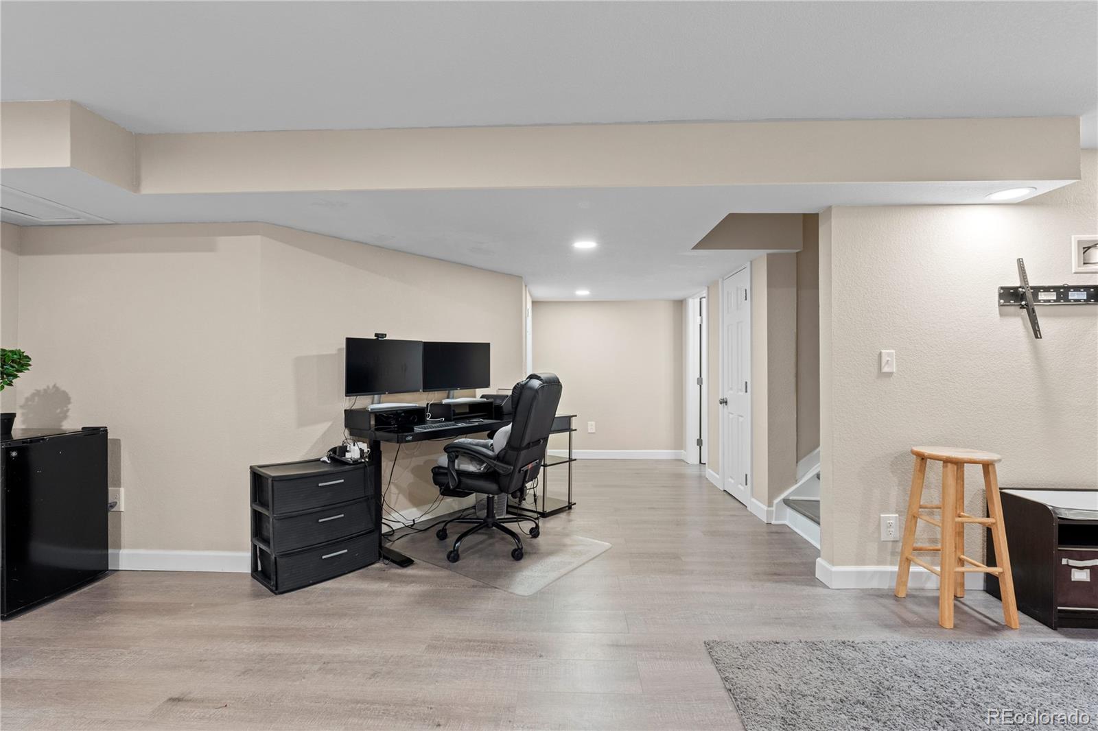 9835 Sydney Lane