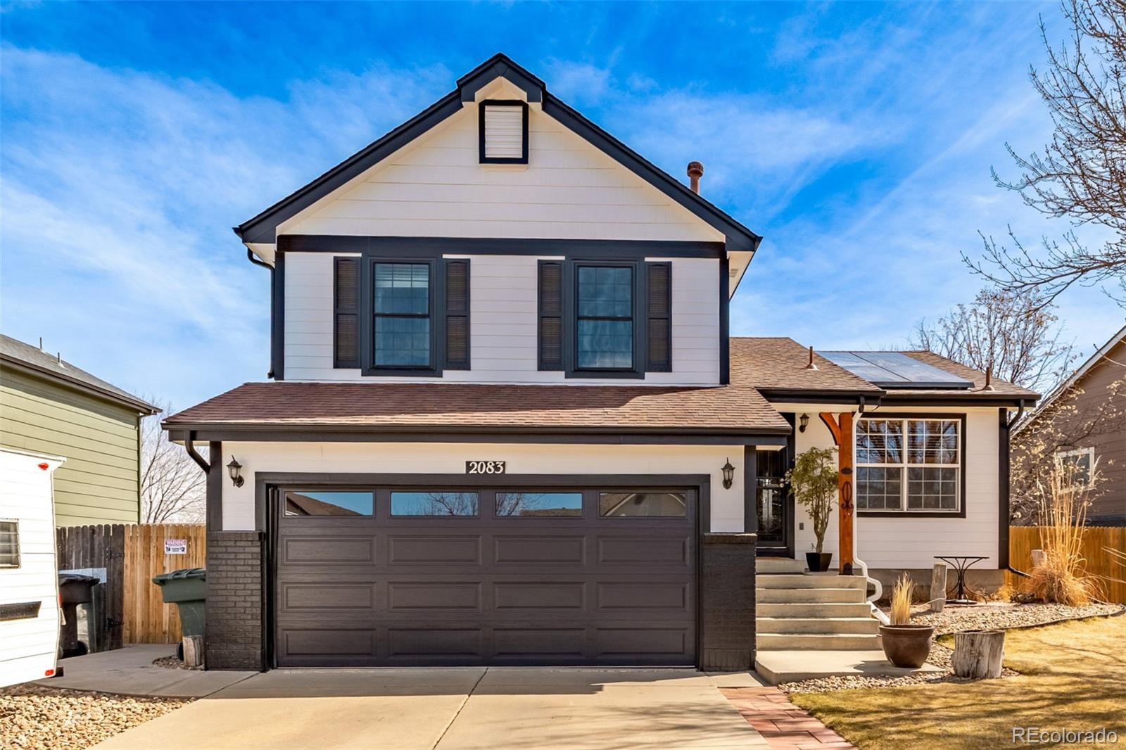 2083 E 97th Place