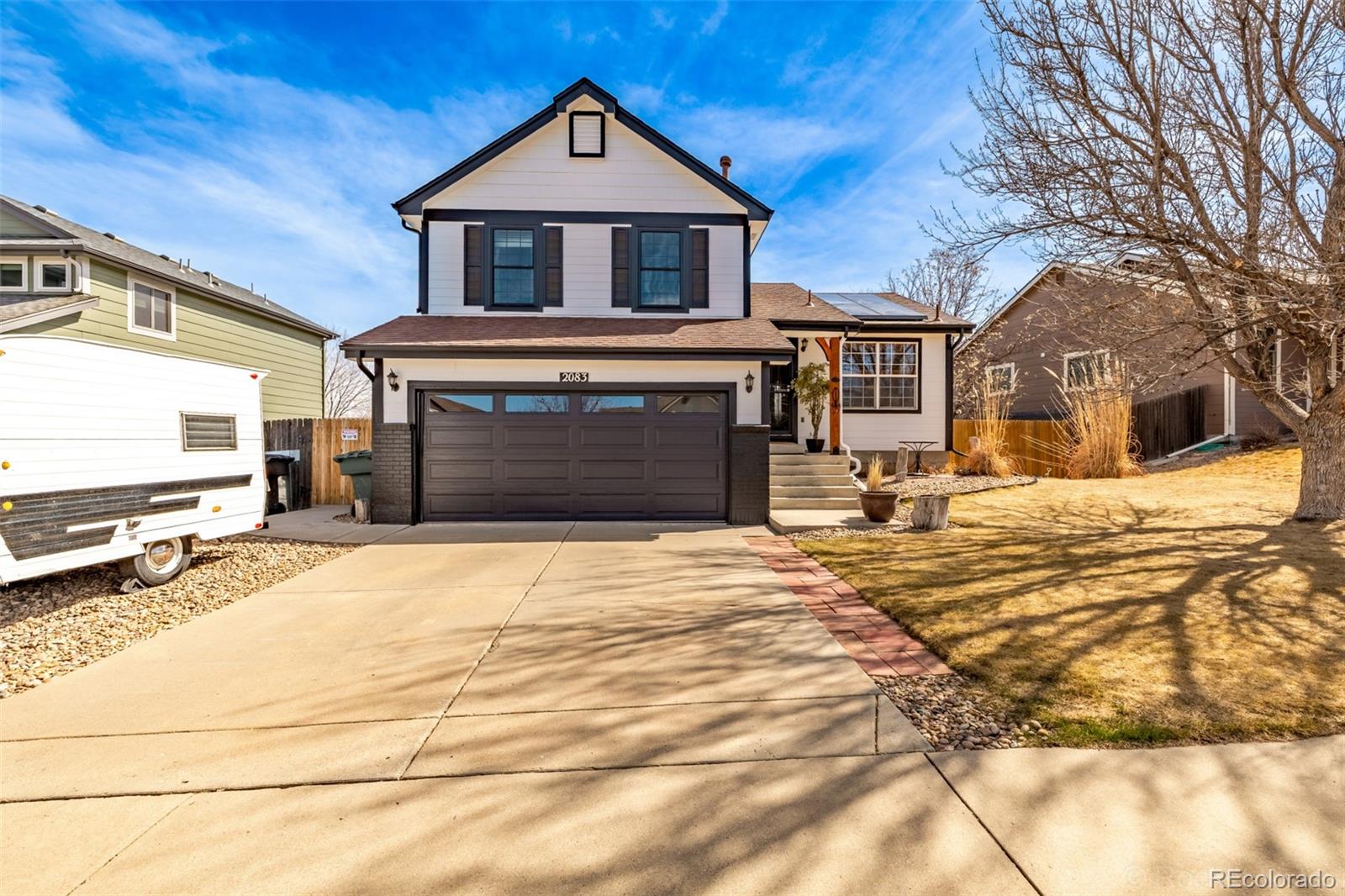 2083 E 97th Place
