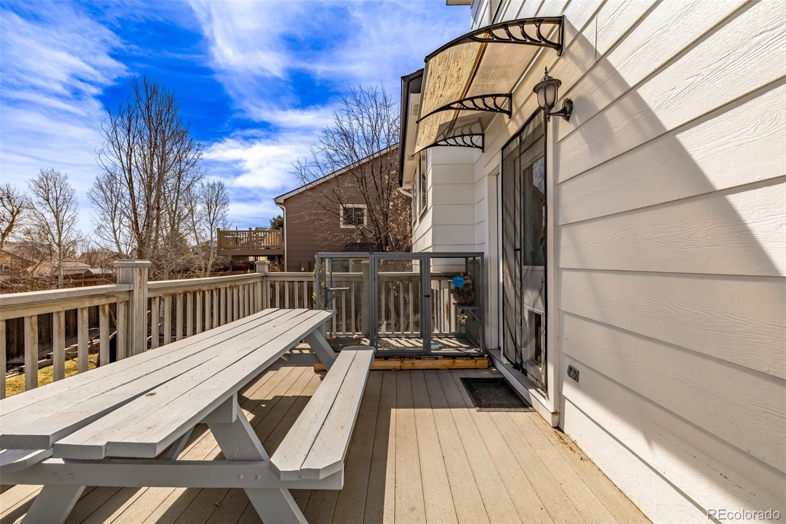 2083 E 97th Place