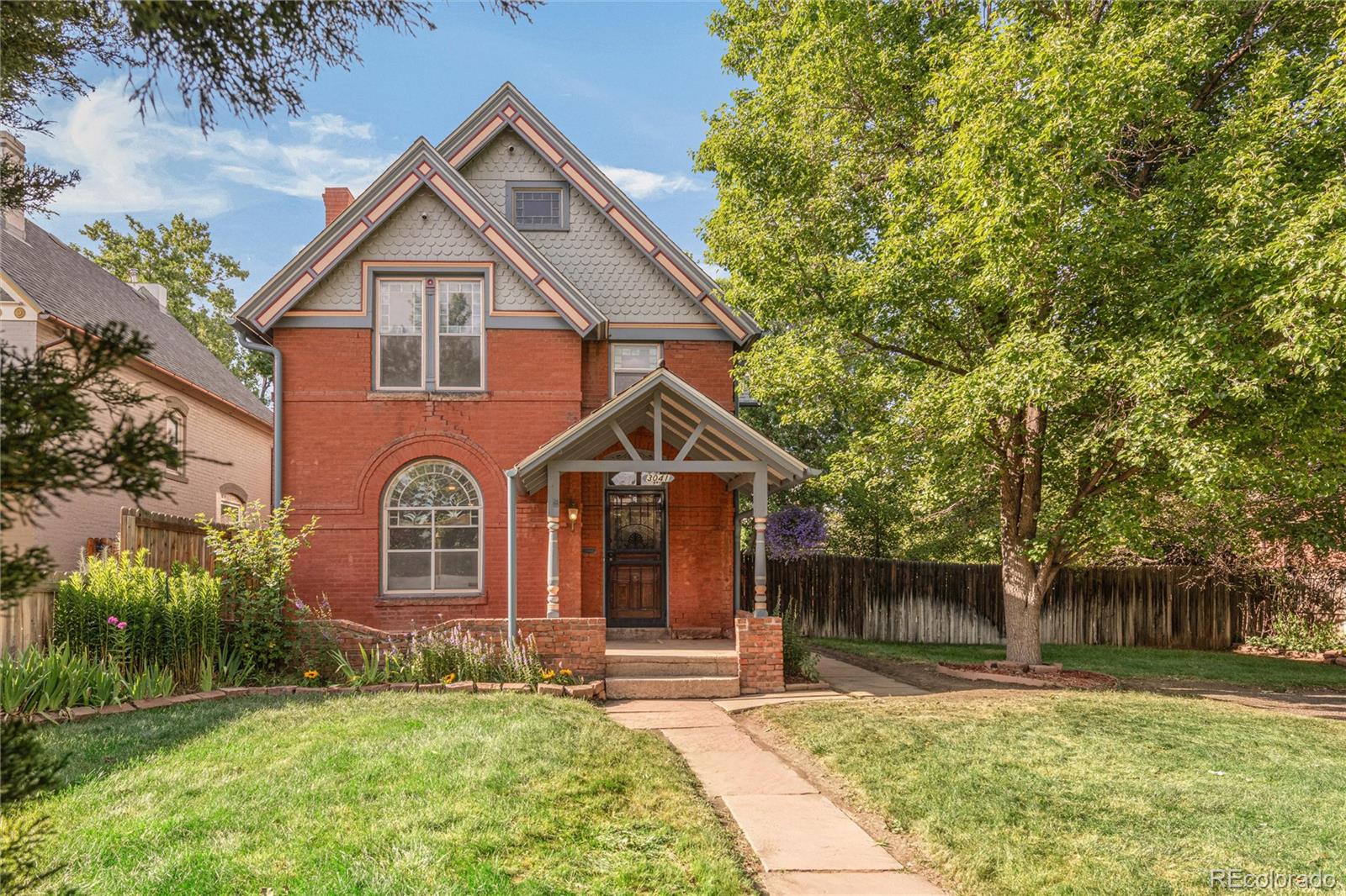 3041 W 26th Avenue