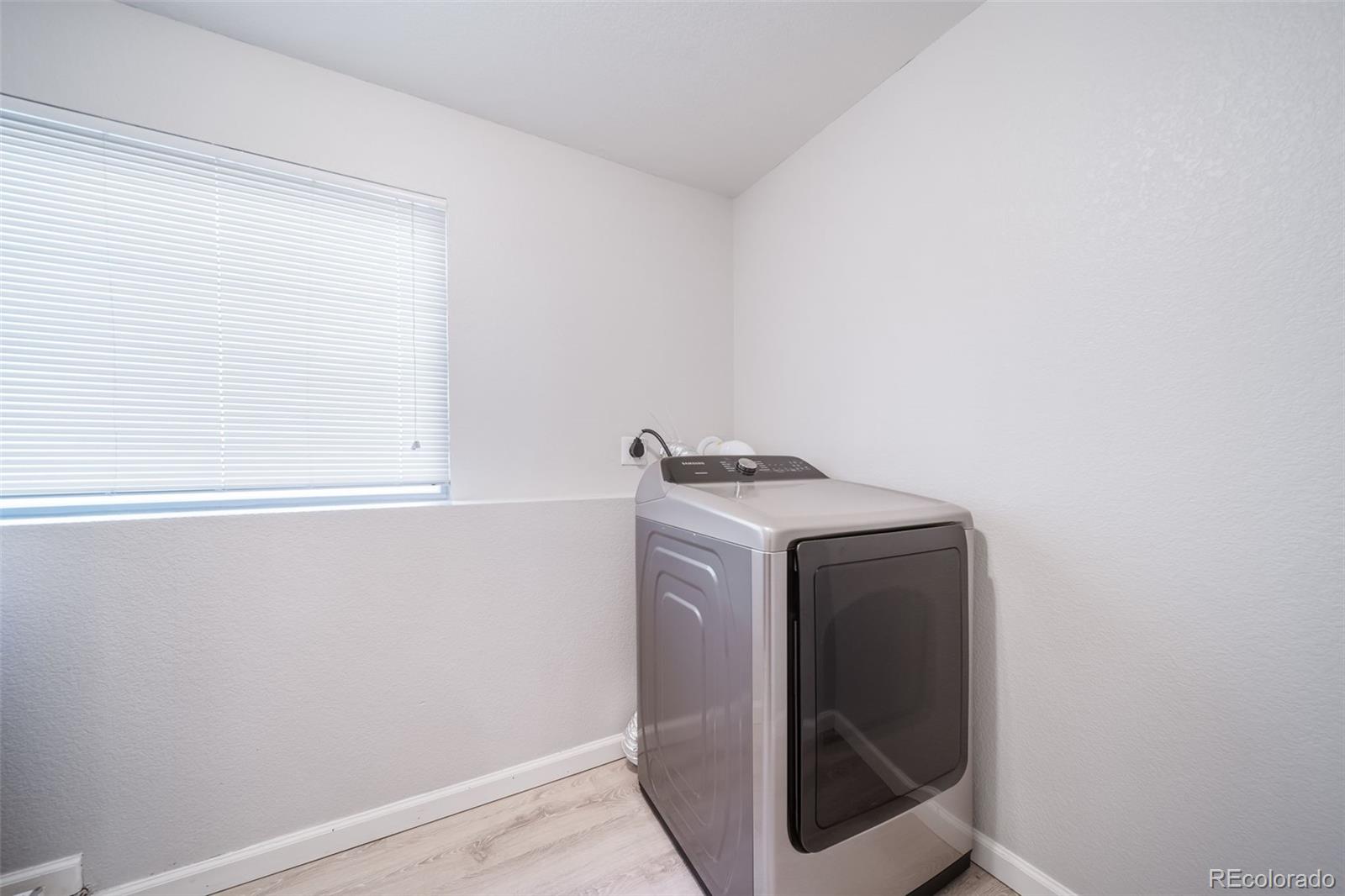 5073 Goshawk Court