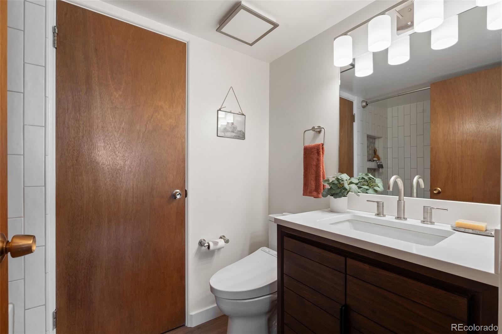 1200 N Emerson Street Unit: 205