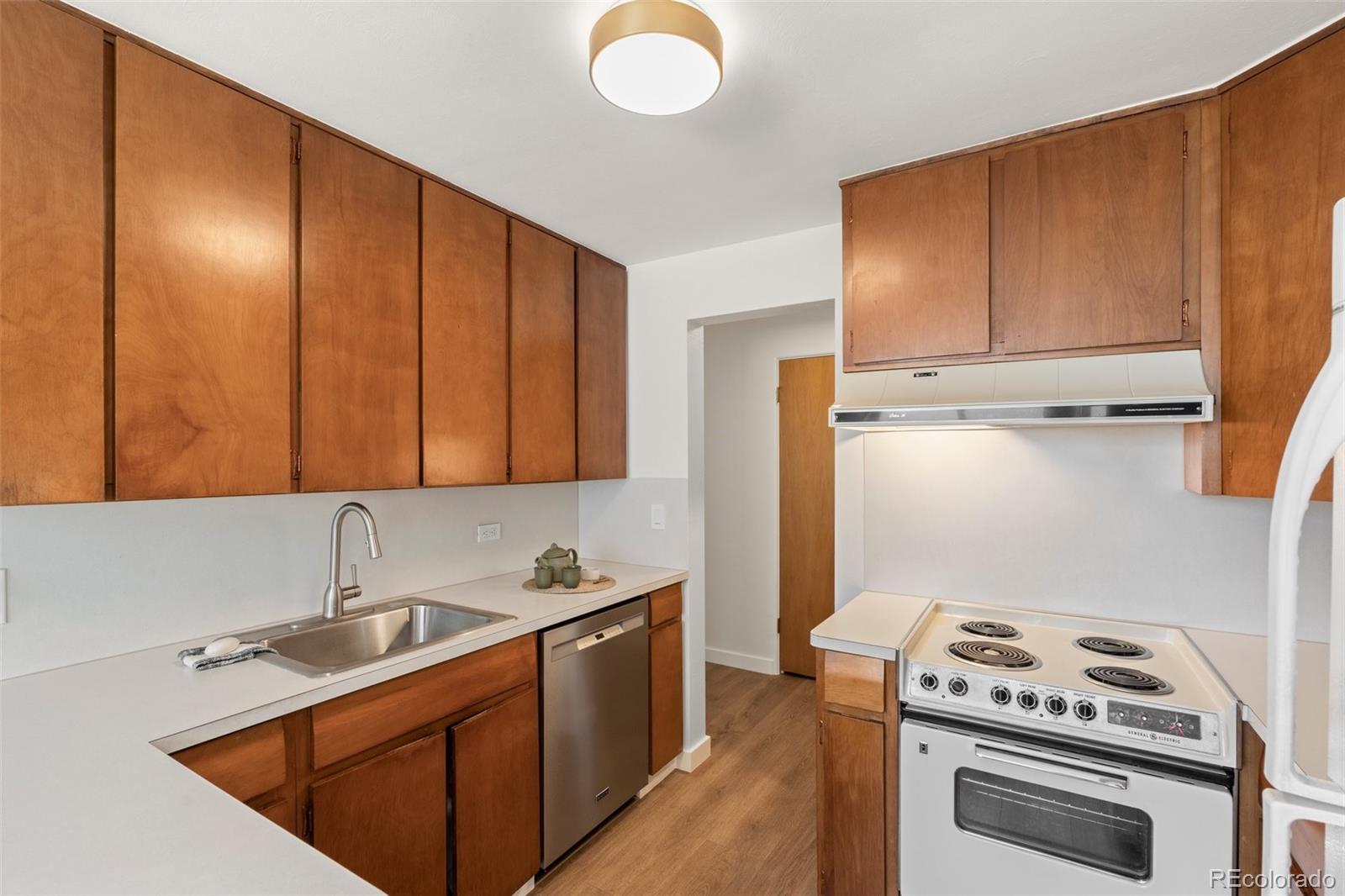 1200 N Emerson Street Unit: 205