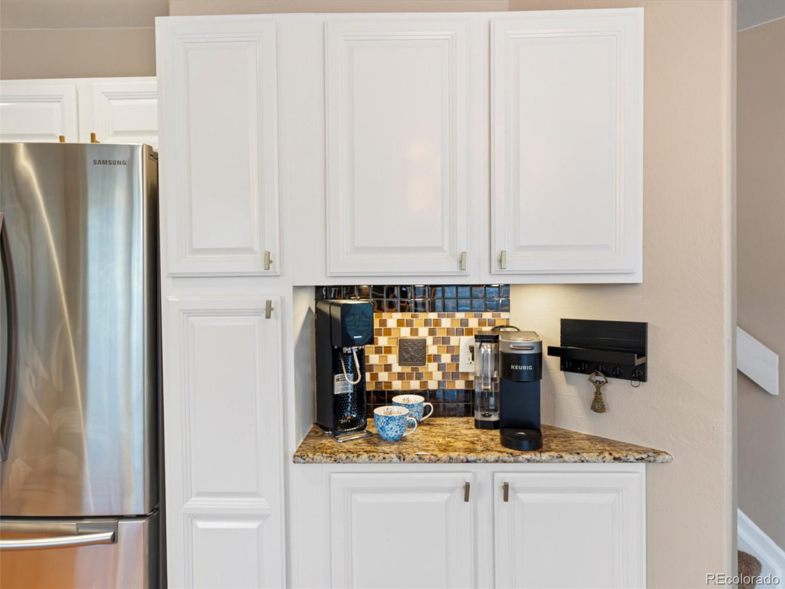 17127 Yellow Rose Way