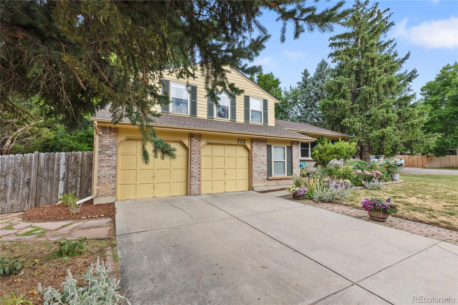 722 E Nichols Drive