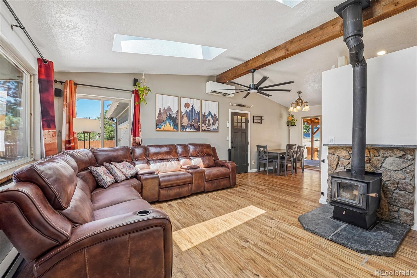 343 Stagecoach Trail