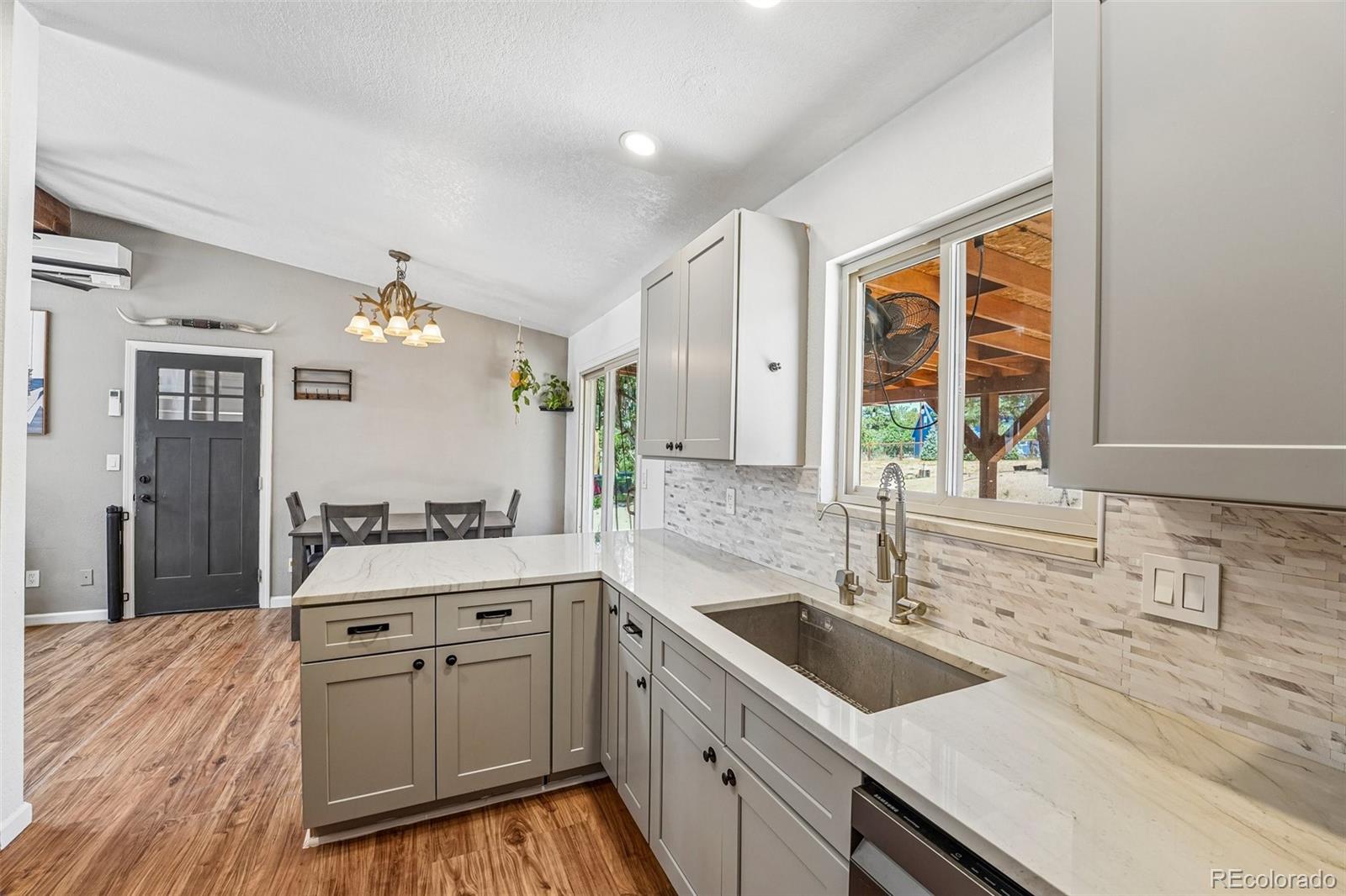 343 Stagecoach Trail