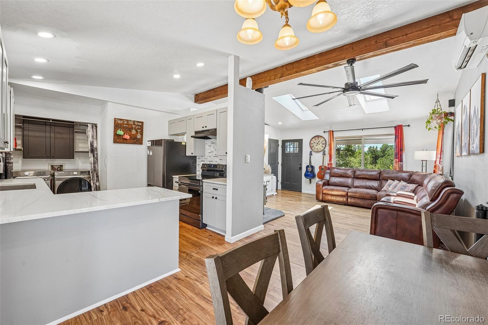 343 Stagecoach Trail