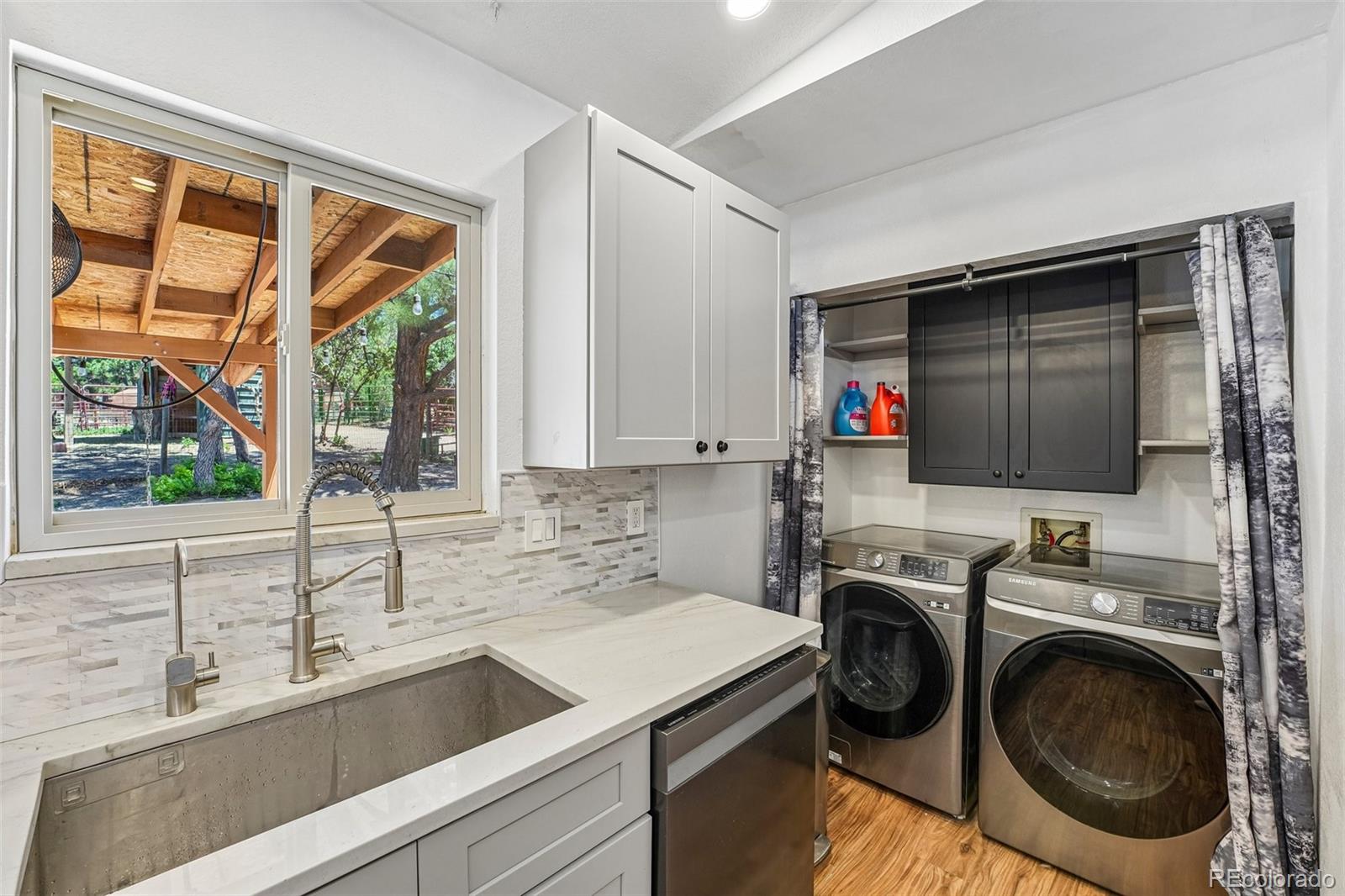343 Stagecoach Trail