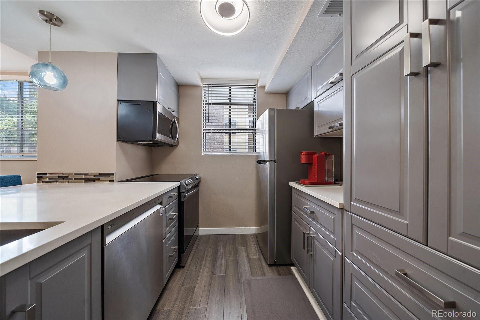 12512 E Cornell Avenue Unit: 102