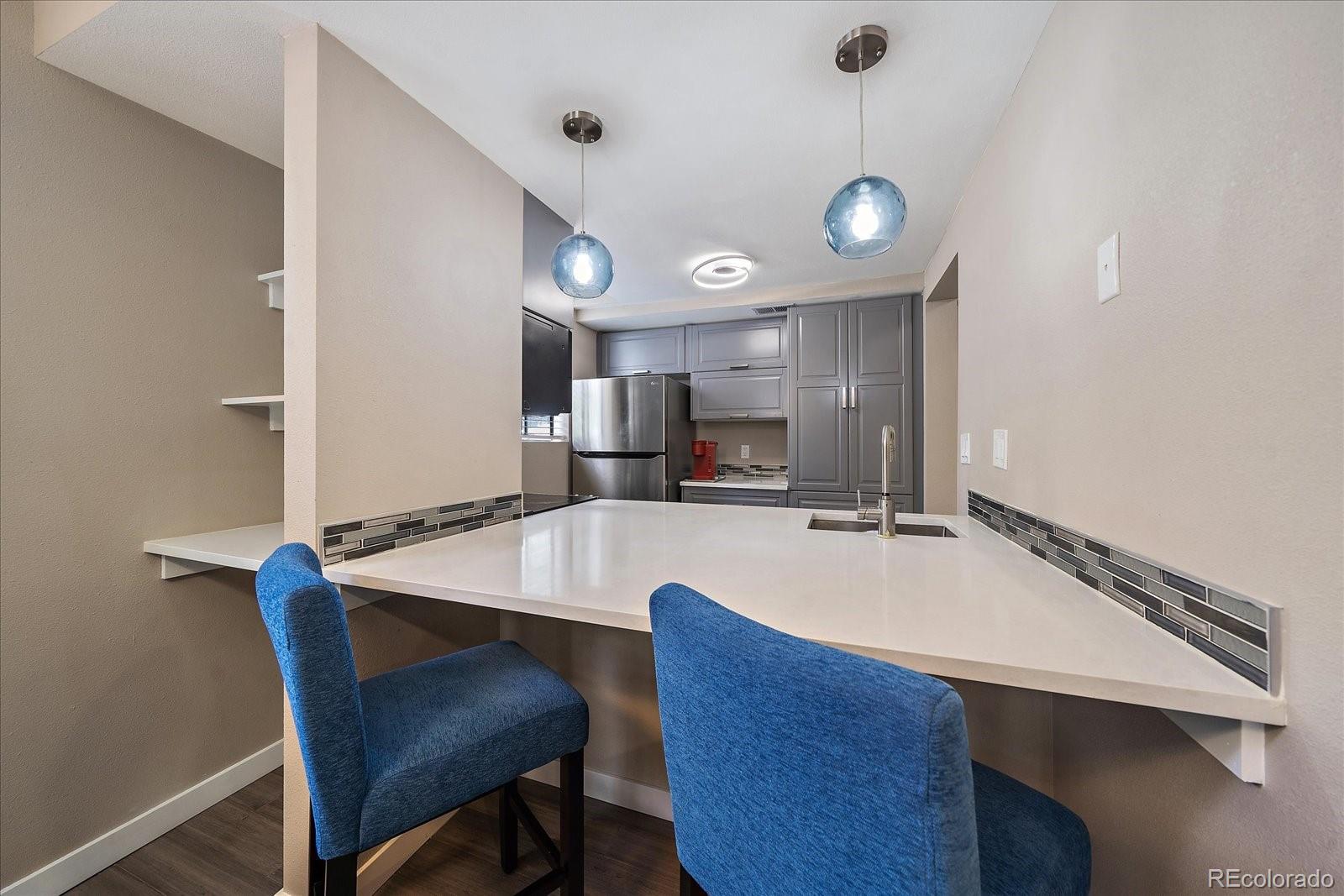 12512 E Cornell Avenue Unit: 102