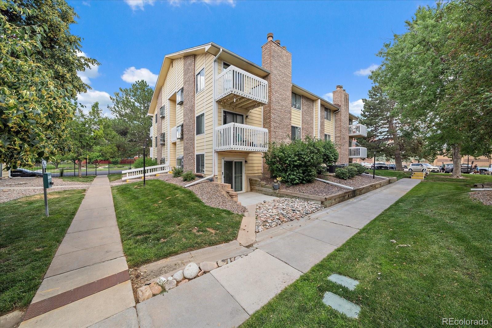 12512 E Cornell Avenue Unit: 102