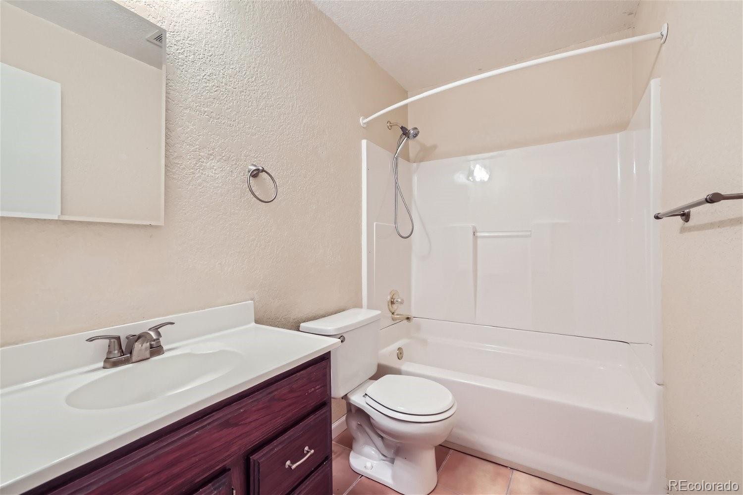 7033 Fox Paw Trail