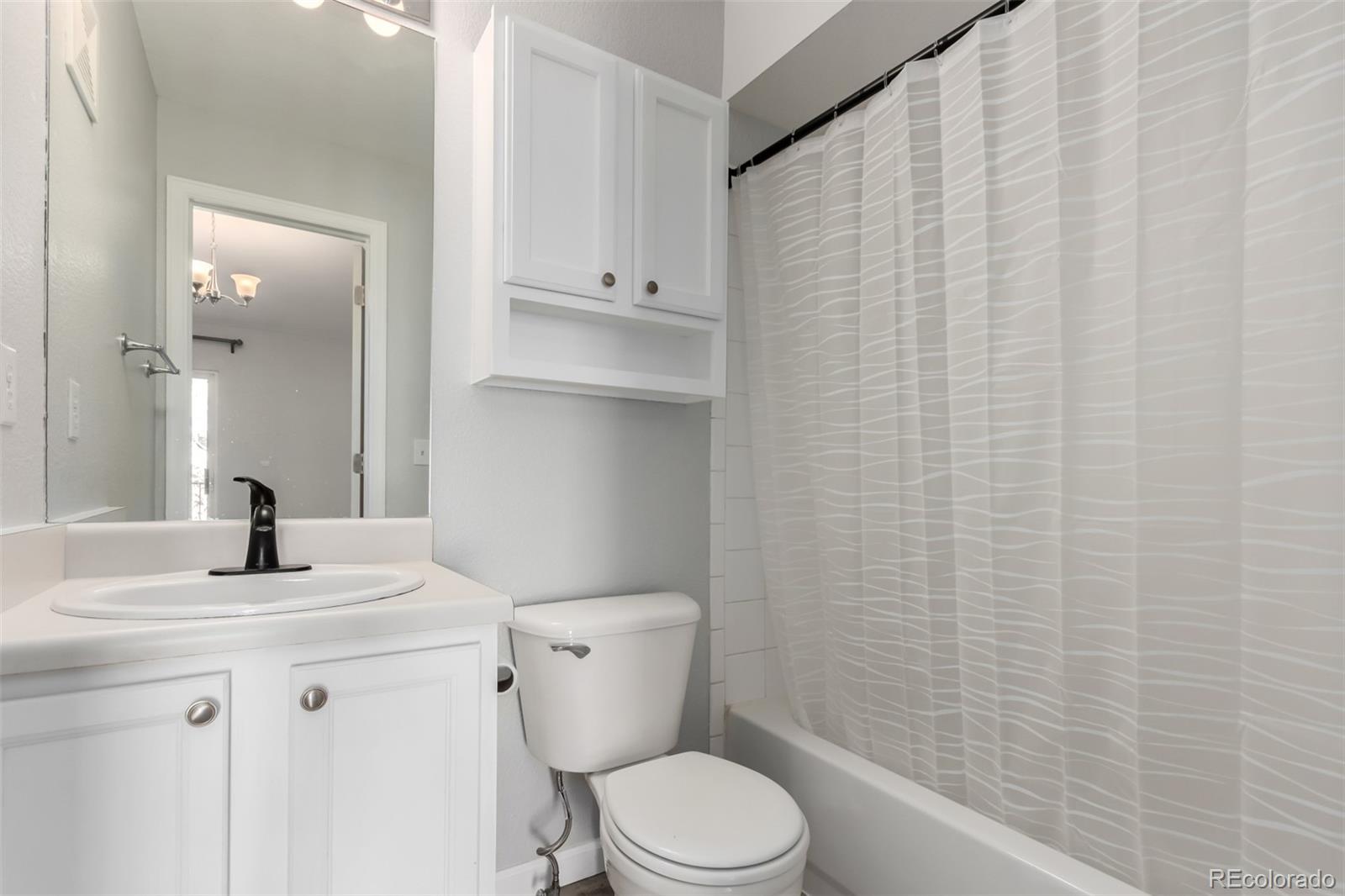 1670 S Deframe Street Unit: C1