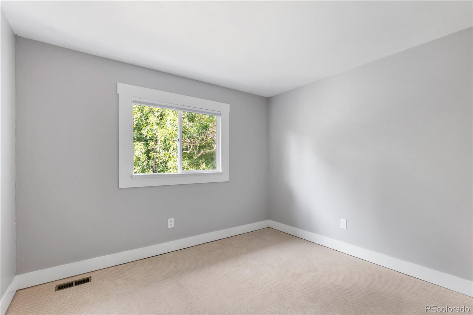 10527 Chautauga Mountain