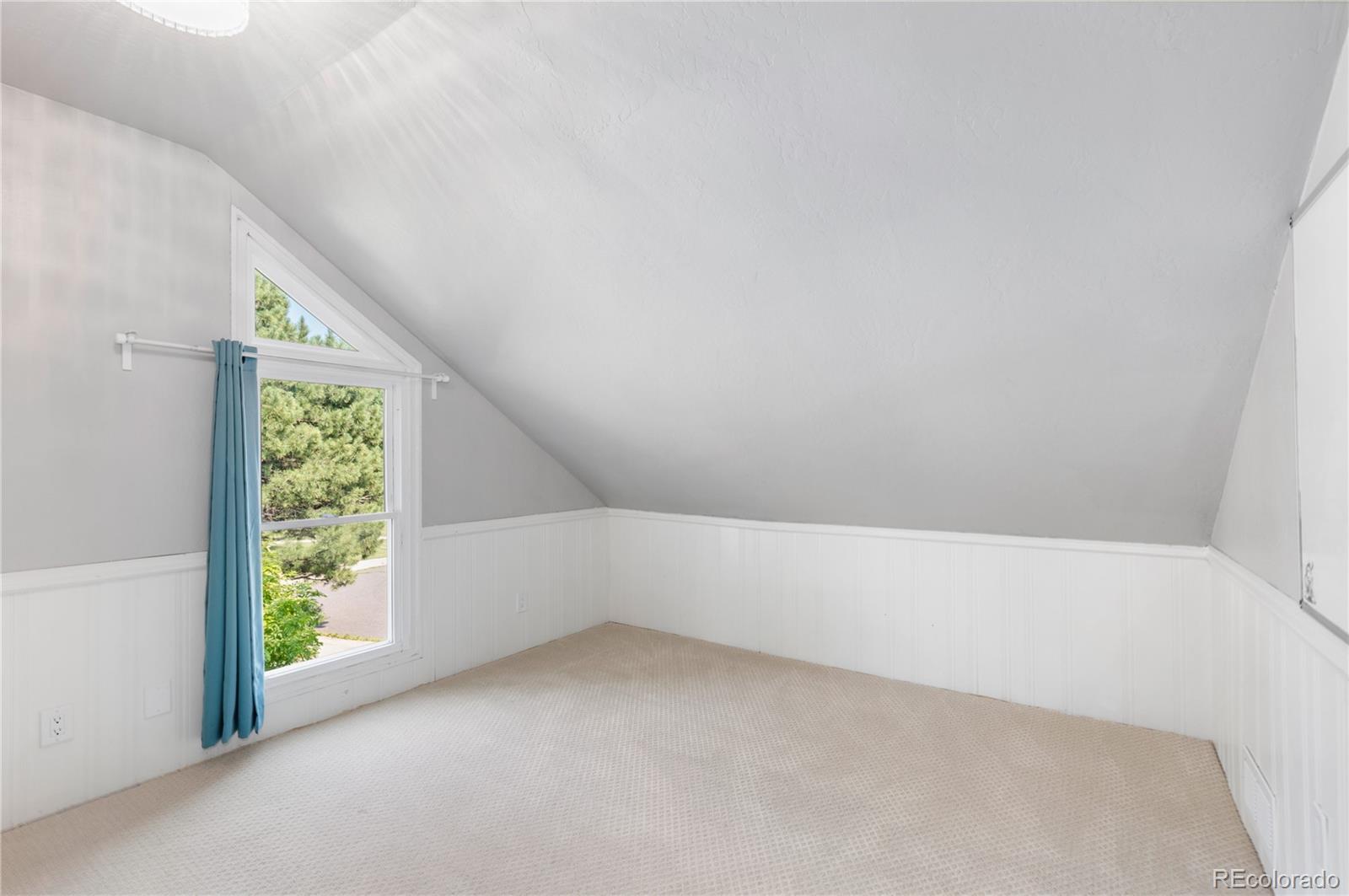 10527 Chautauga Mountain