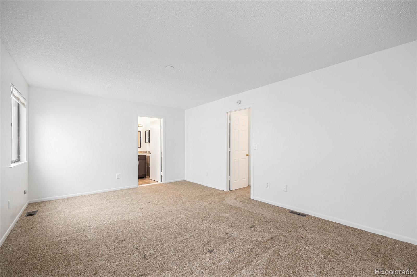 14190 E Gunnison Place