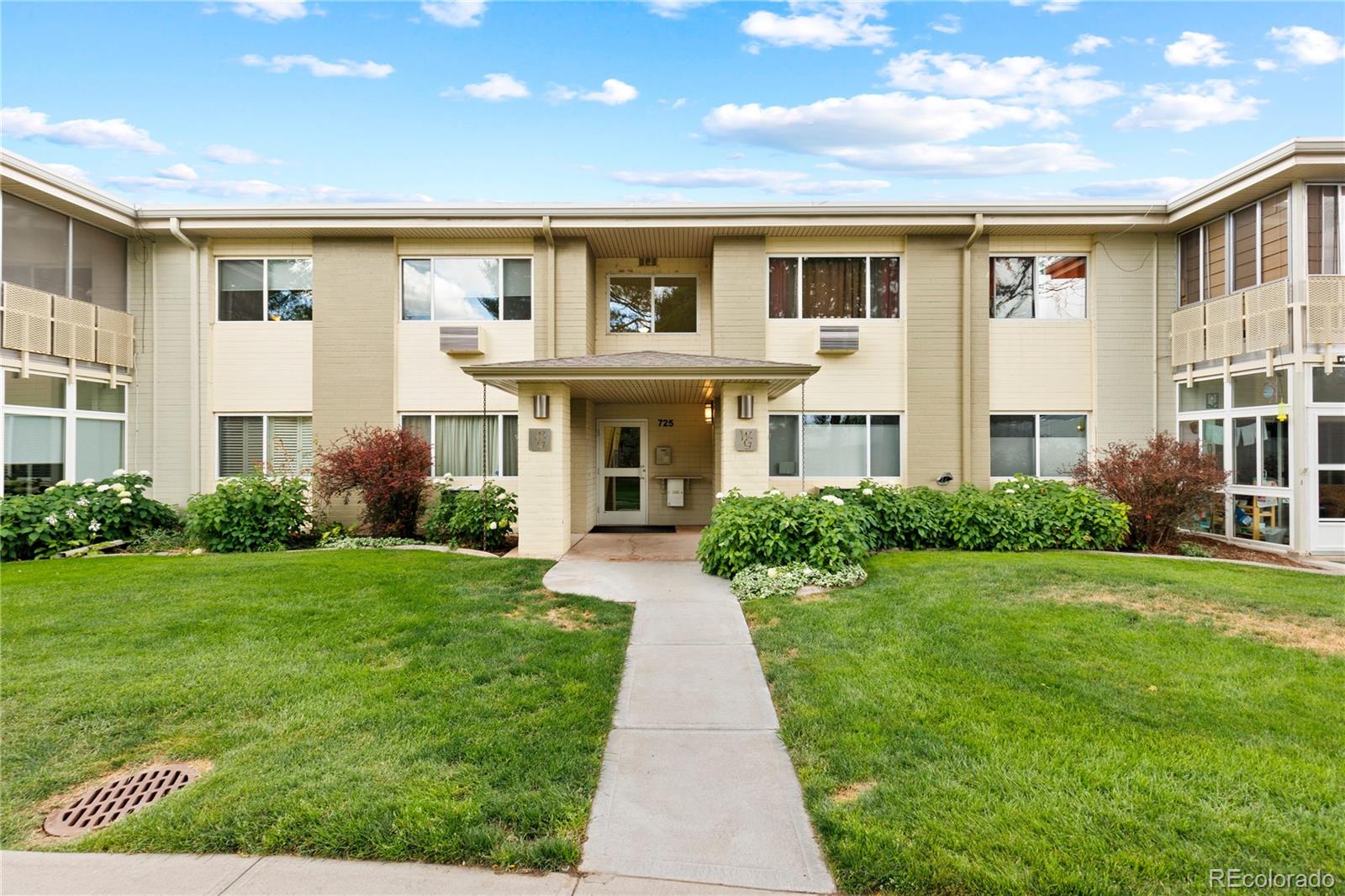 725 S Clinton Street Unit: 14A