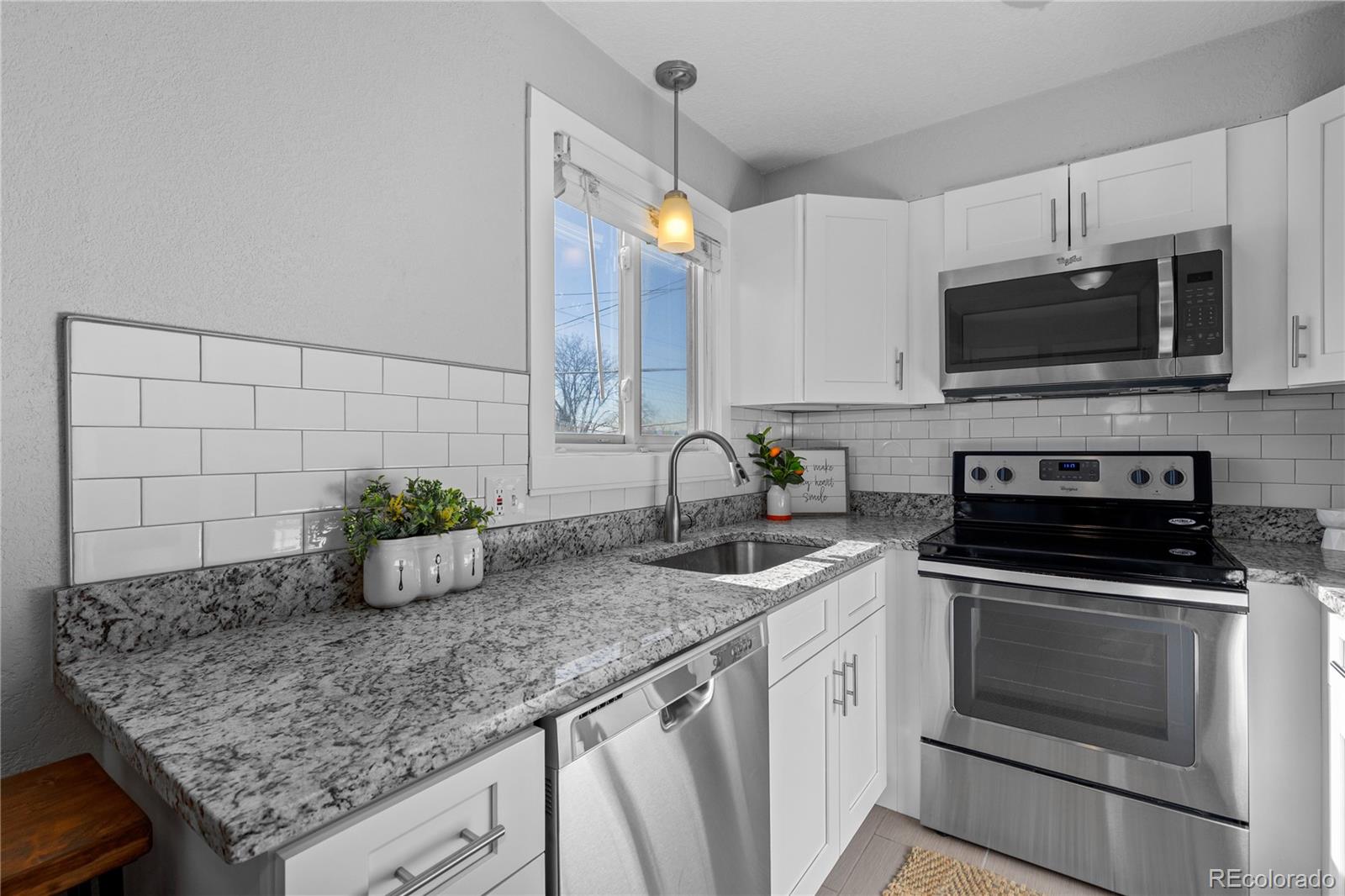 2700 S Holly Street Unit: 216