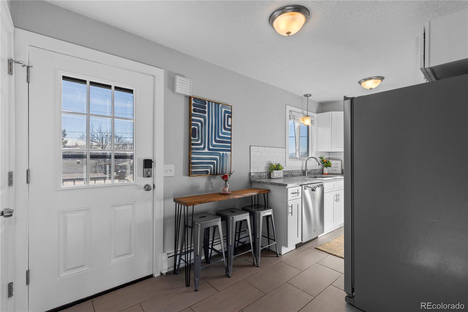 2700 S Holly Street Unit: 216