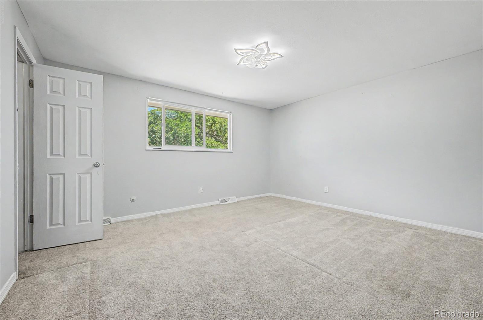 1182 S Eagle Circle Unit: B
