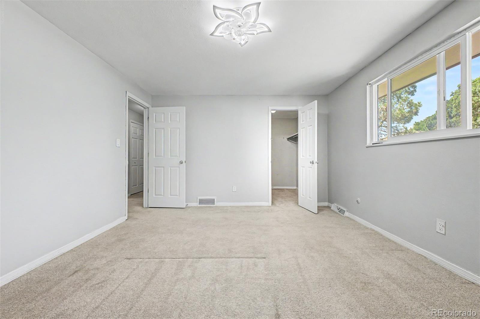 1182 S Eagle Circle Unit: B