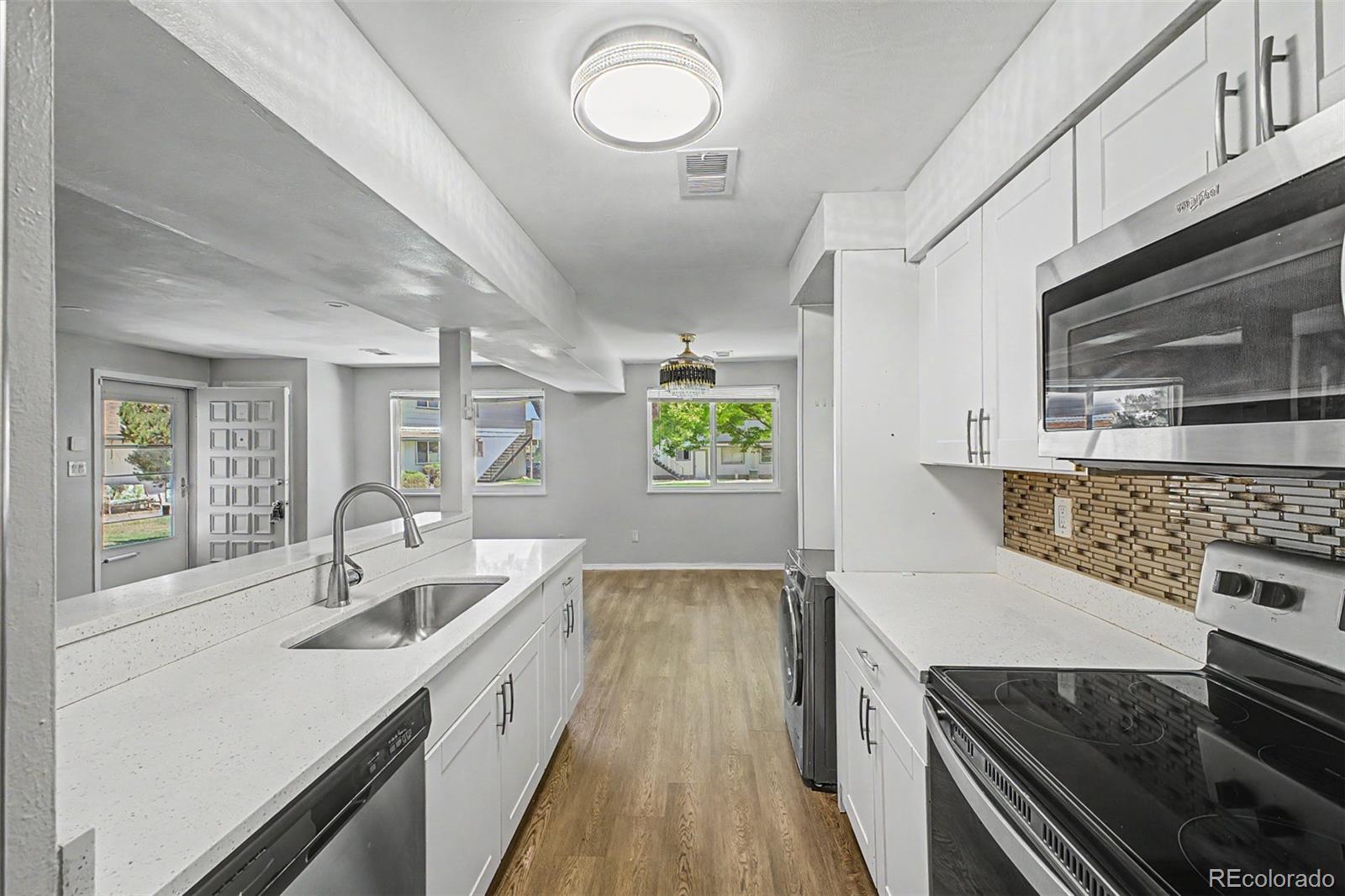 1182 S Eagle Circle Unit: B