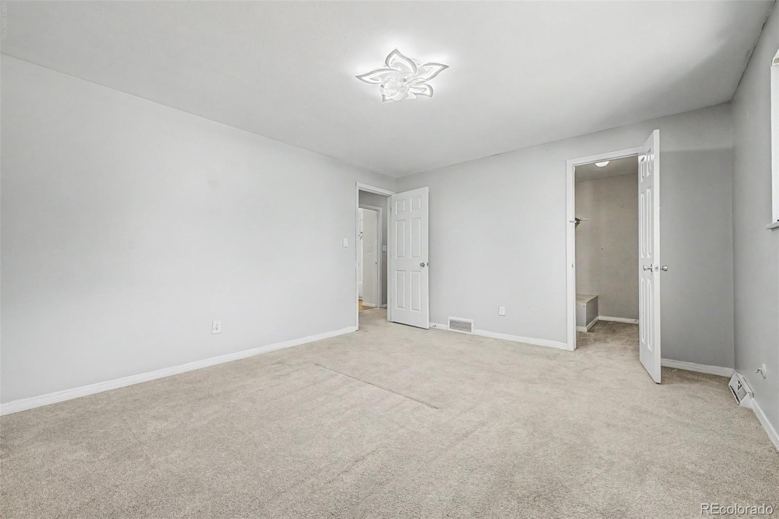 1182 S Eagle Circle Unit: B
