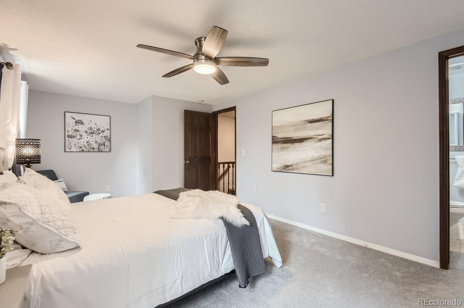 2433 E Fremont Court