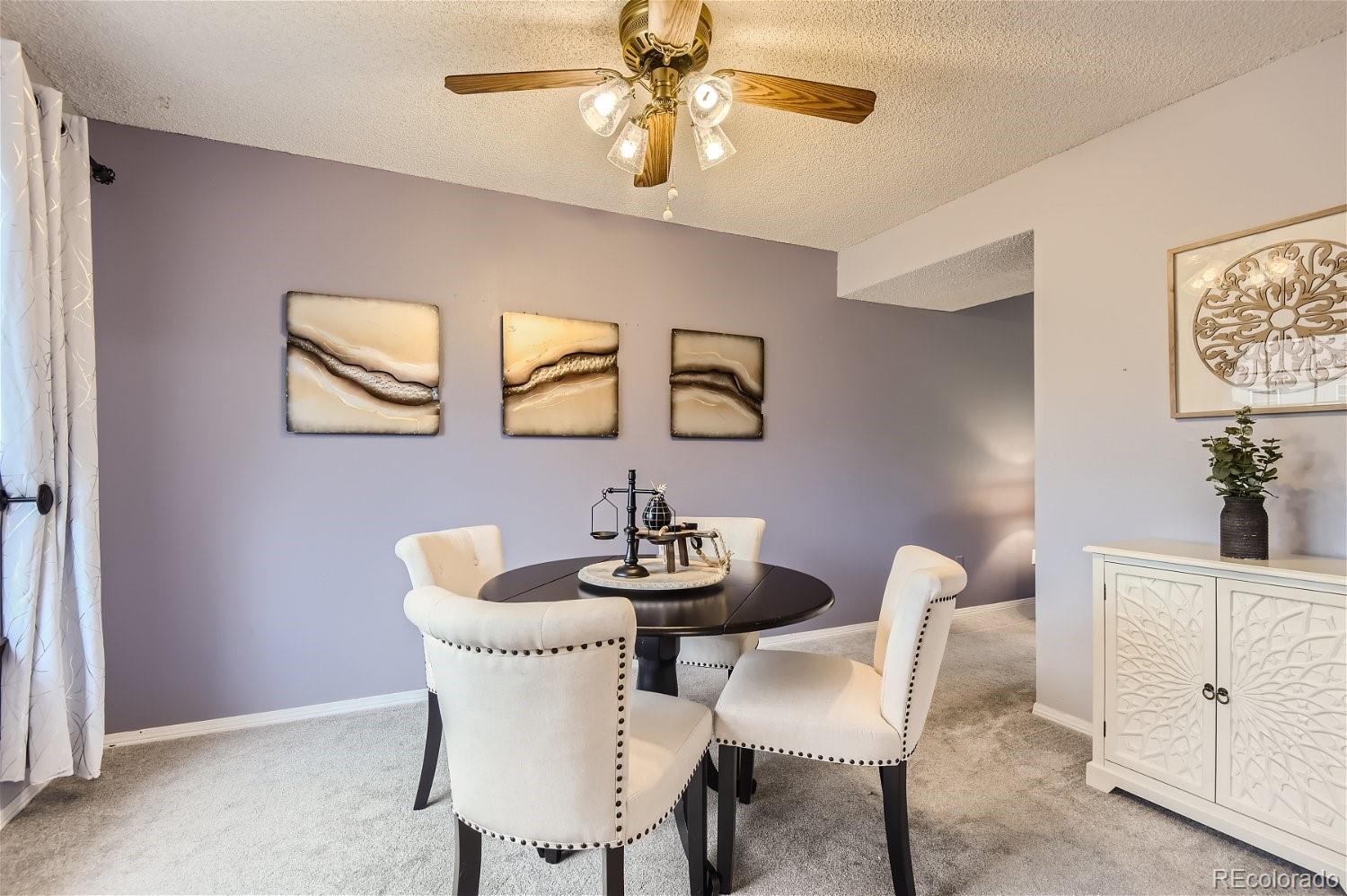 2433 E Fremont Court