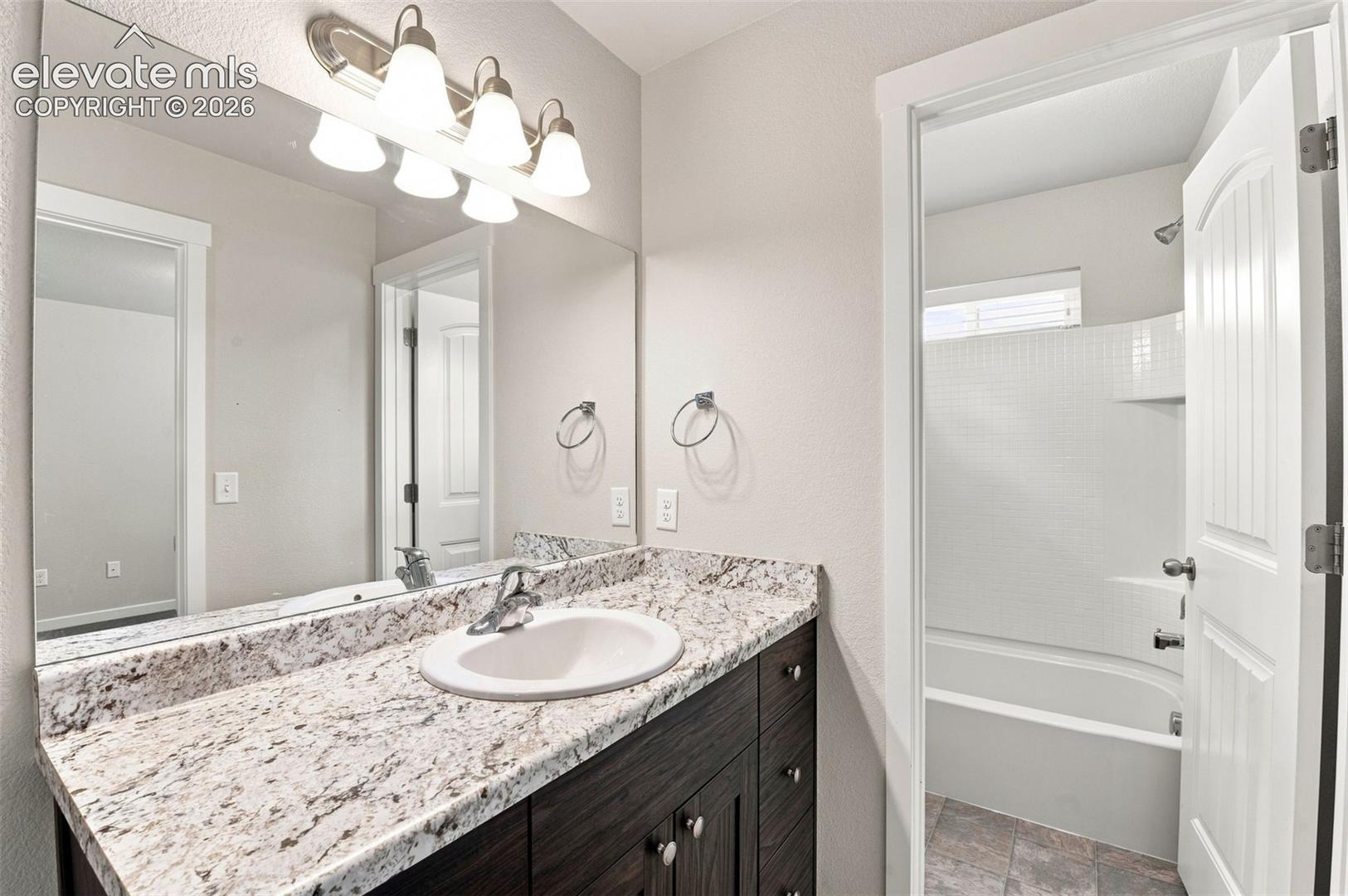 4605 Wharf Point Unit: 17